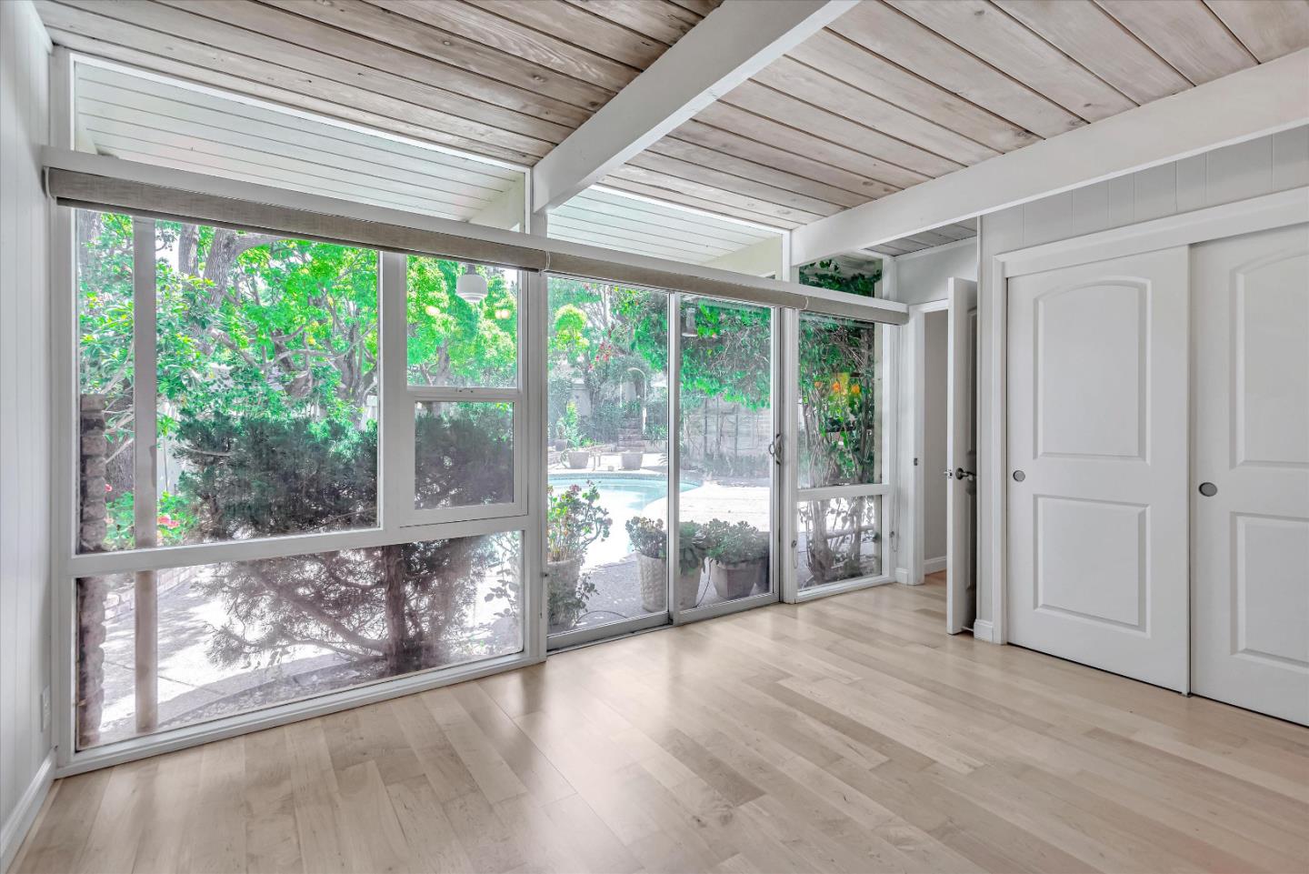 3112 Sunset Terrace