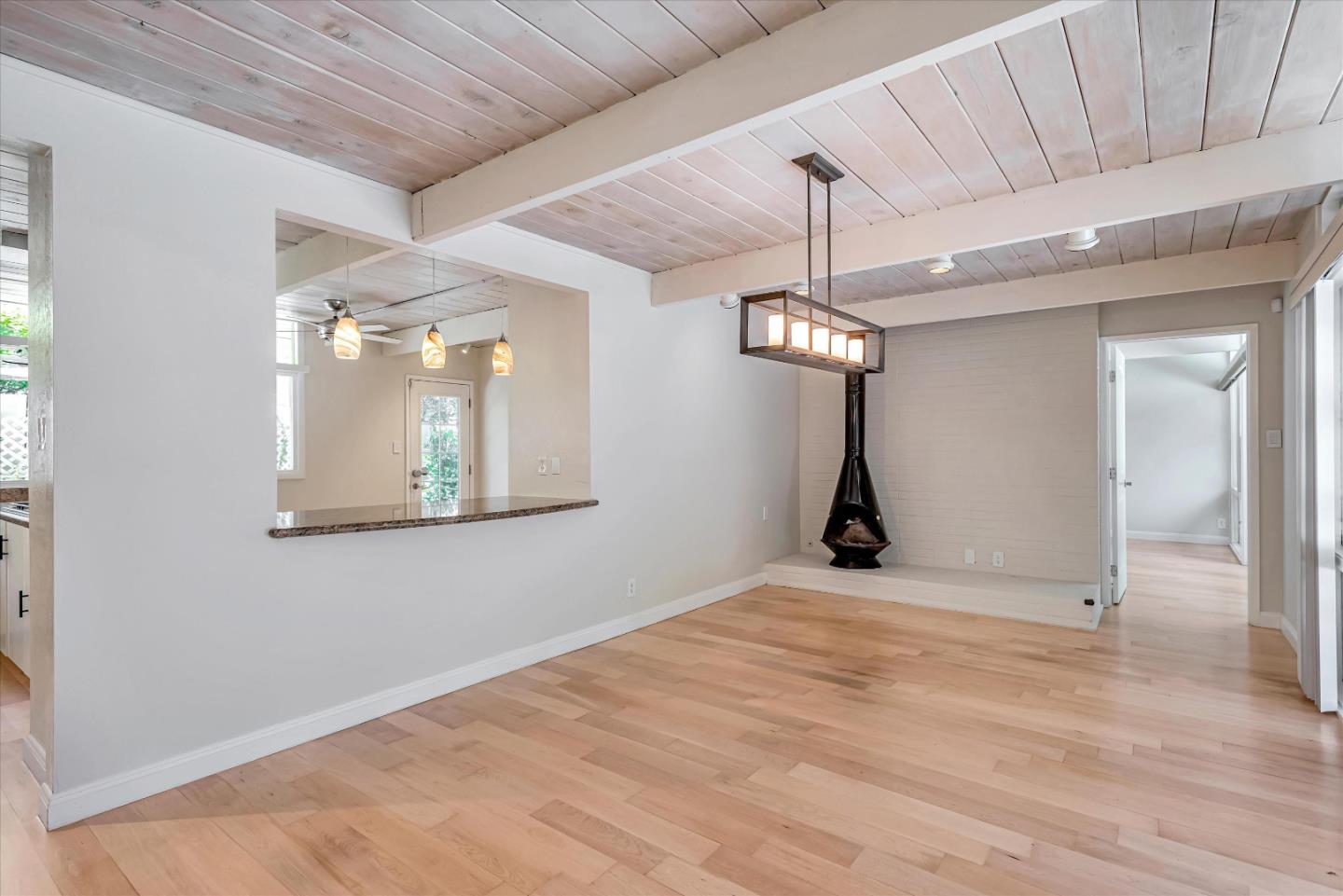 3112 Sunset Terrace