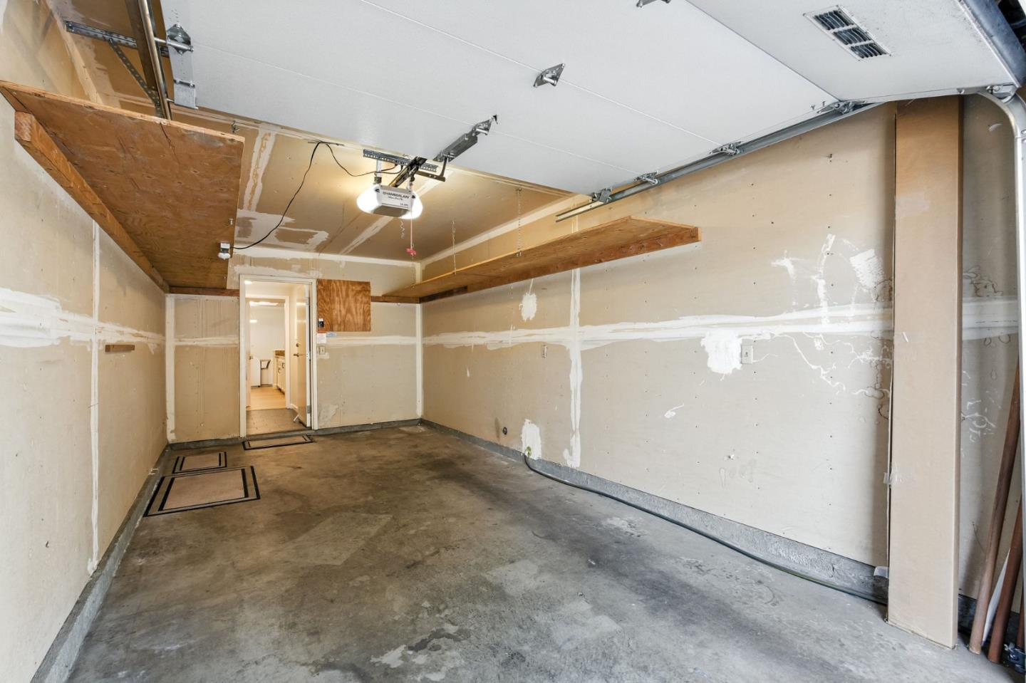 1506 Vista Del Sol