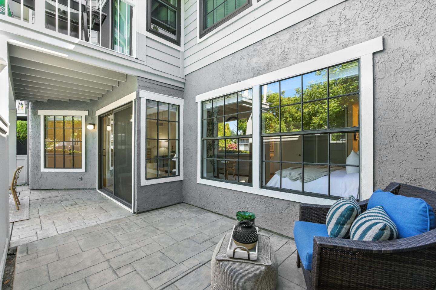 1506 Vista Del Sol