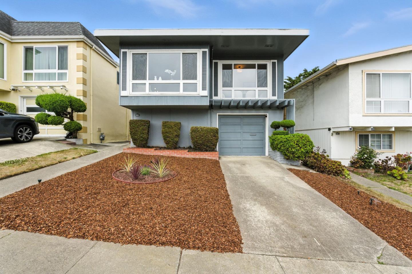 114 Saint Francis Boulevard