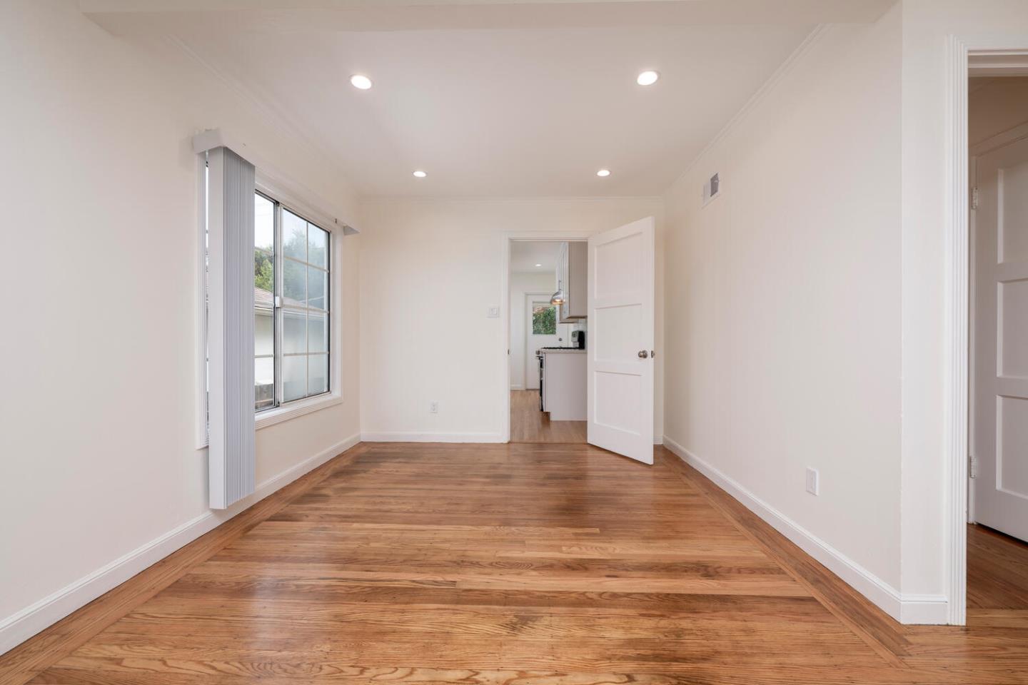 28 Greenwood Drive