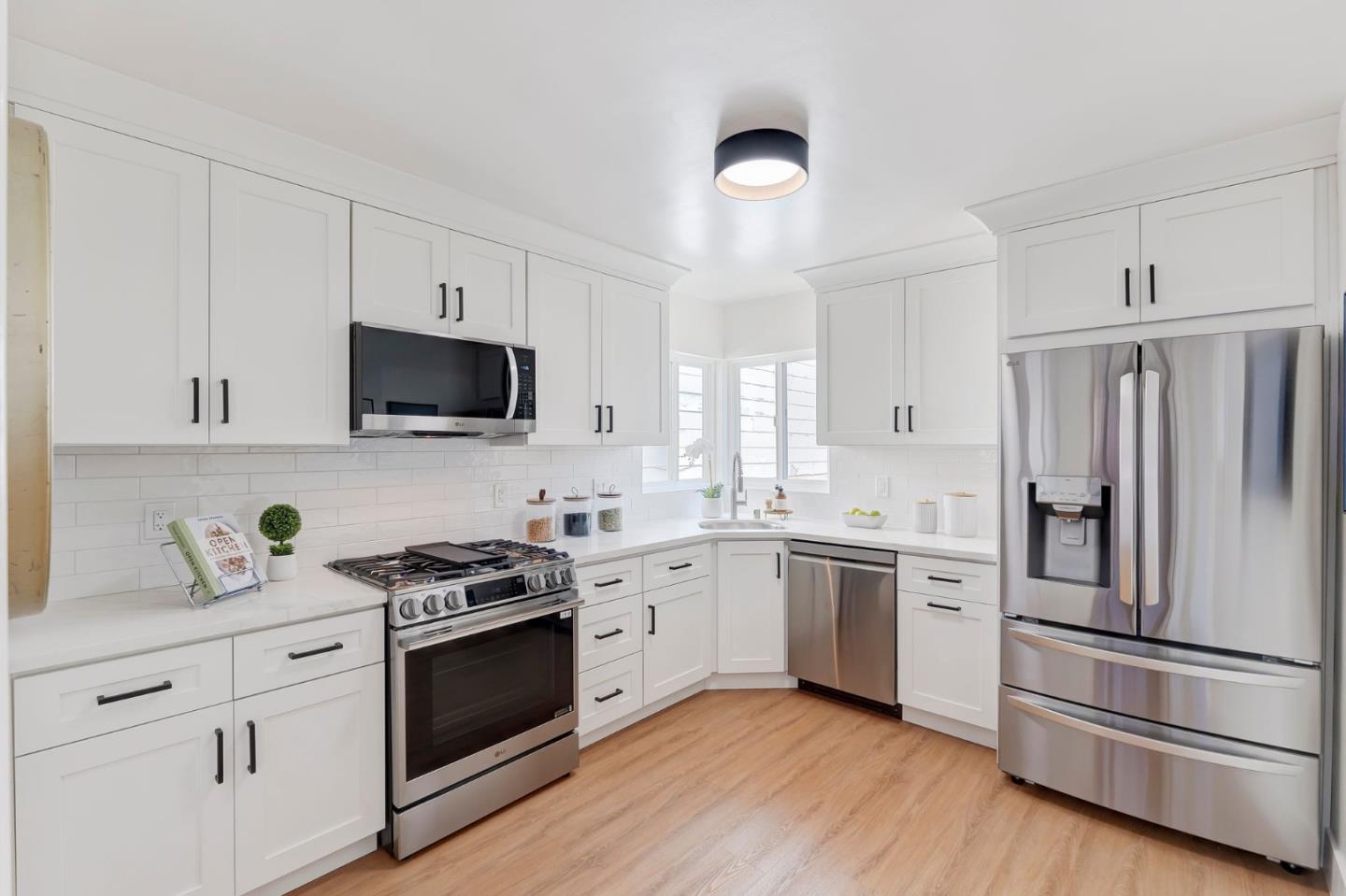 516 Maple Avenue