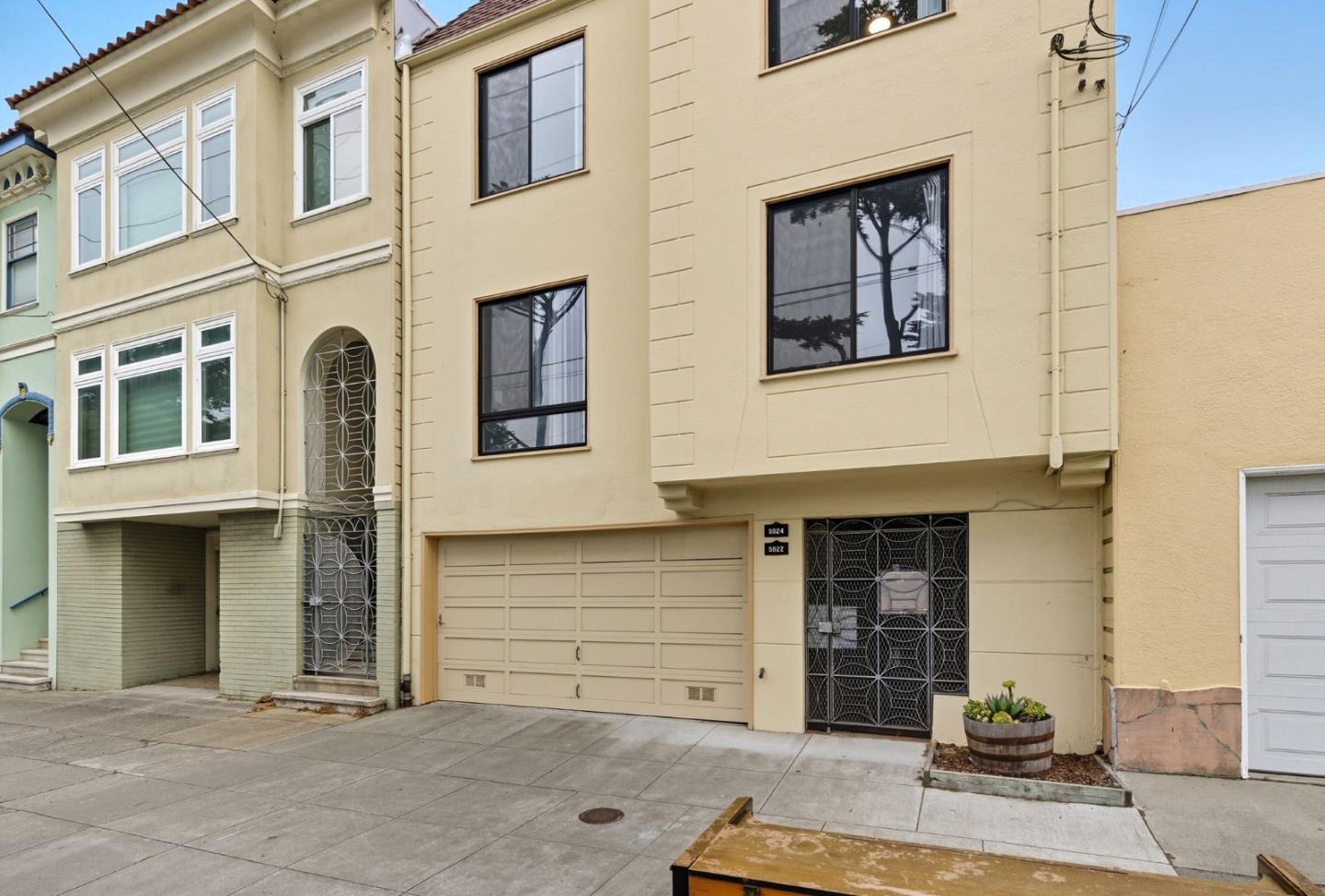 5924 Fulton Street