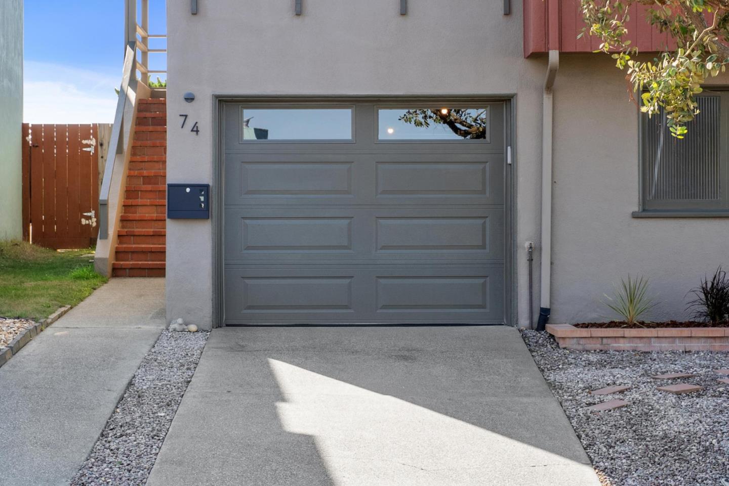 74 Palisades Drive