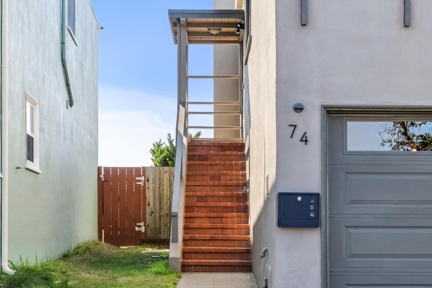 74 Palisades Drive