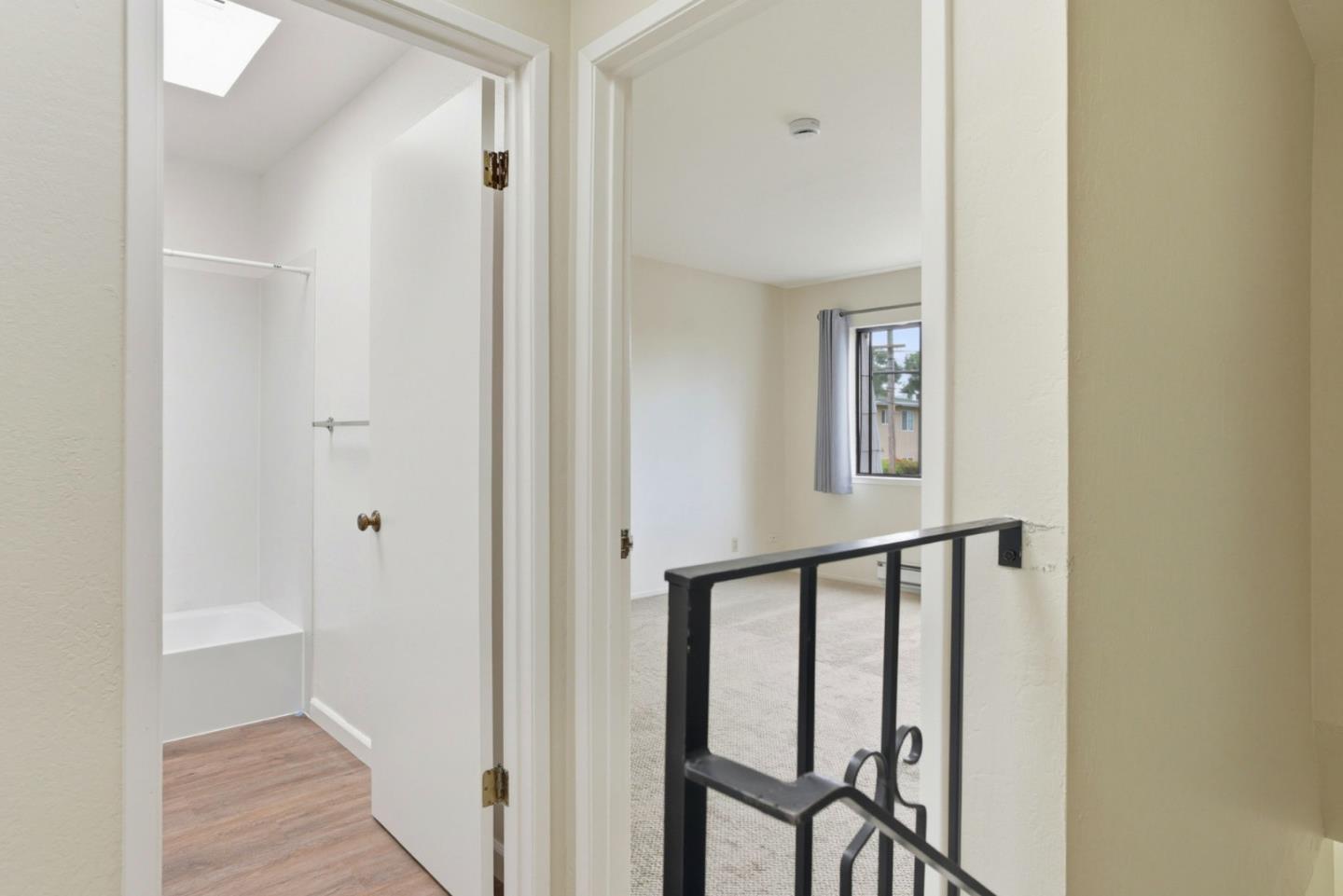 230 Villa Terrace 2