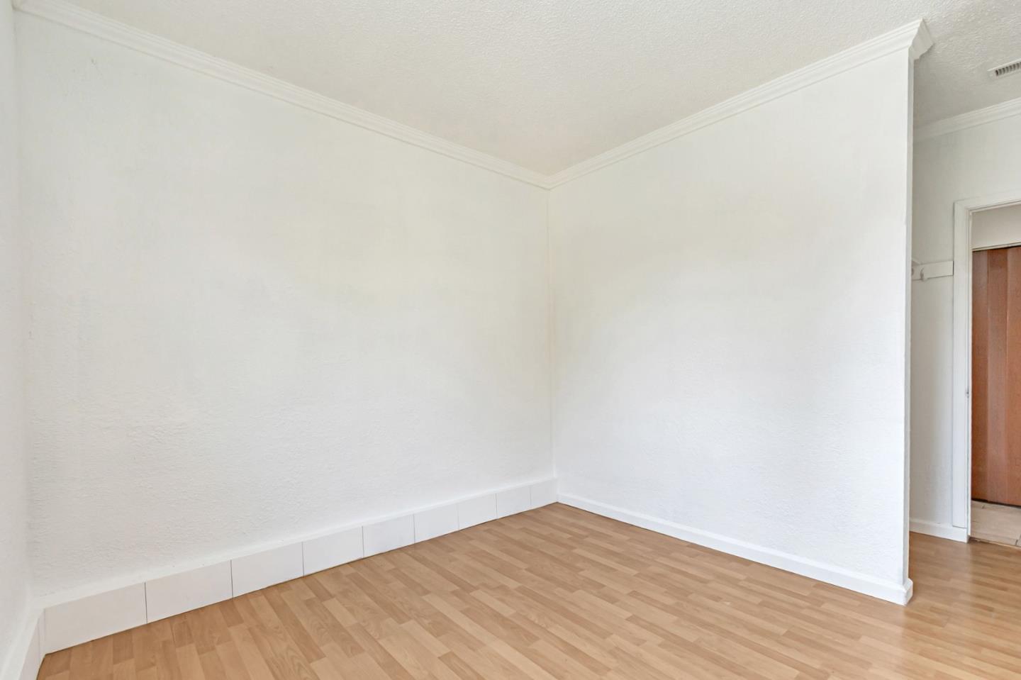 1087 Starlite Drive