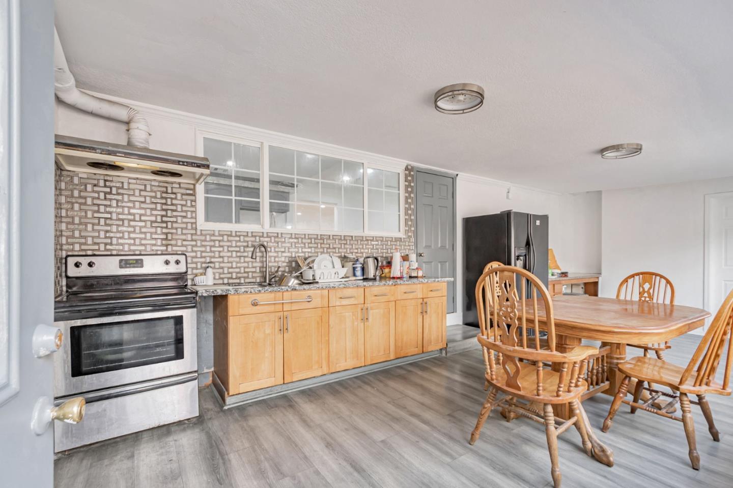1087 Starlite Drive