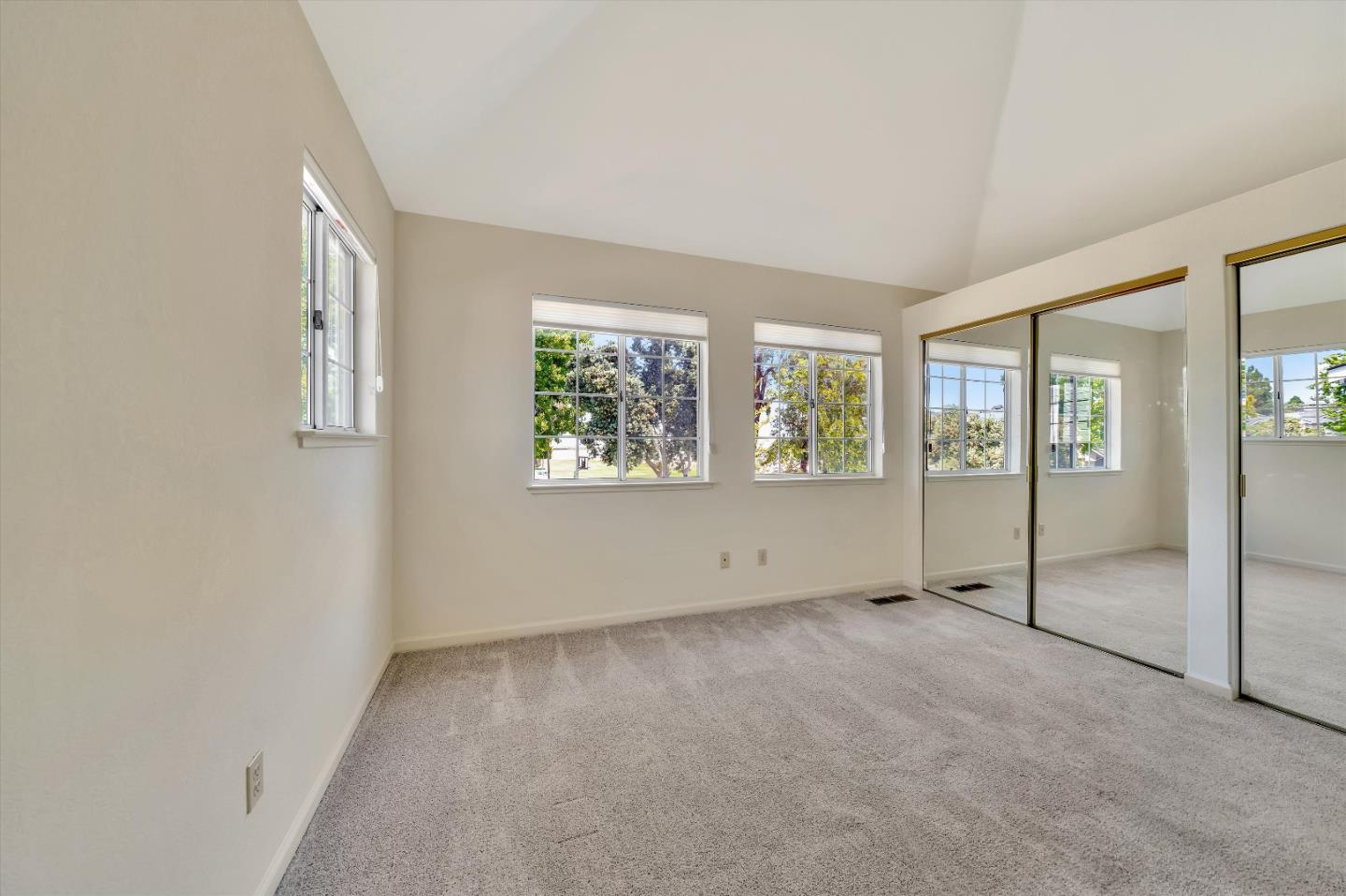 824 Bay Harbour Drive