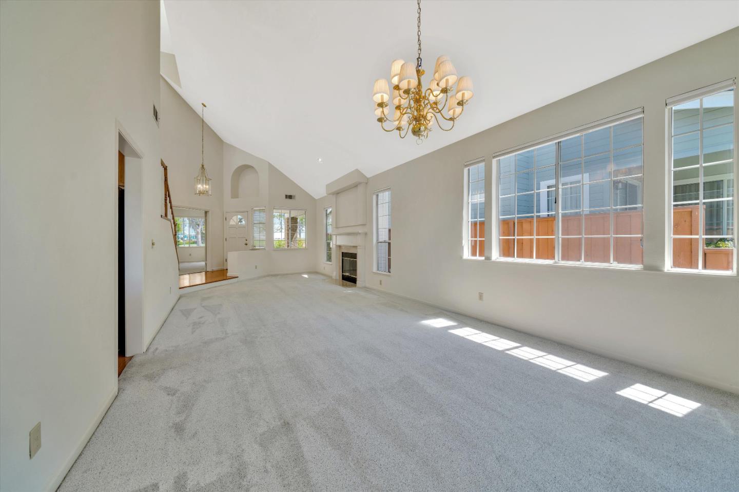 824 Bay Harbour Drive
