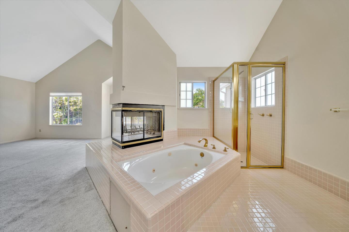 824 Bay Harbour Drive