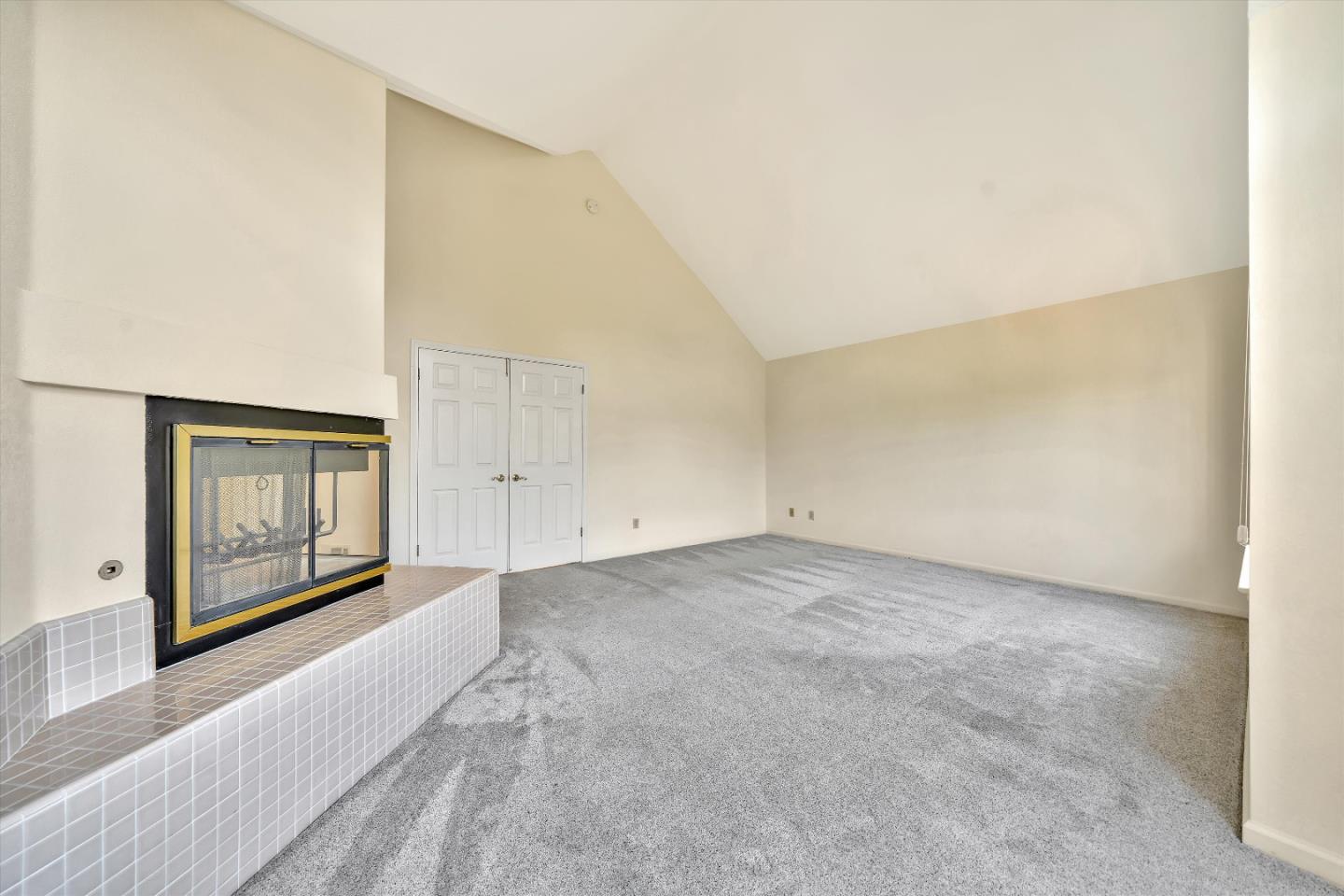 824 Bay Harbour Drive