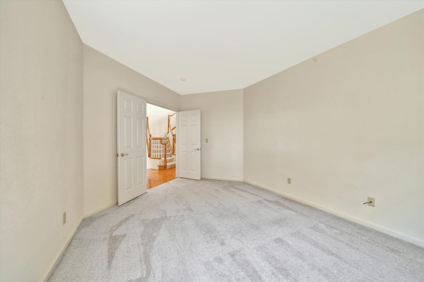 824 Bay Harbour Drive