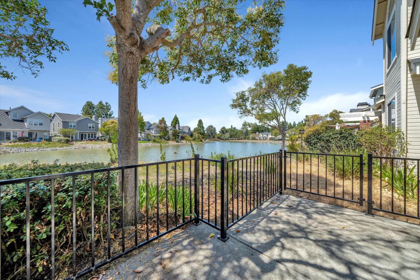 824 Bay Harbour Drive