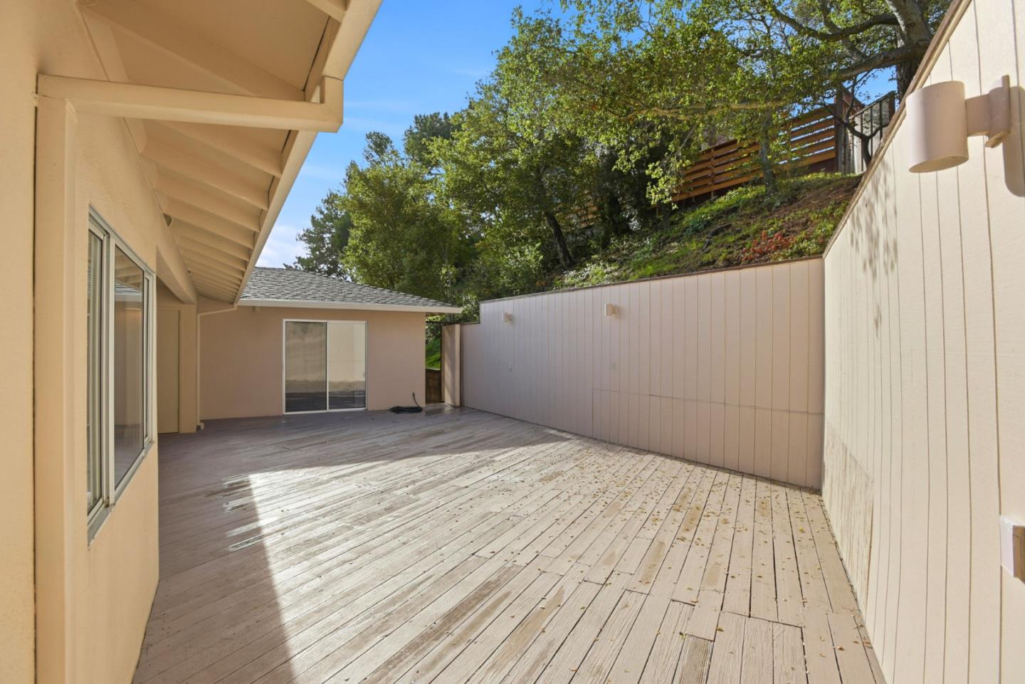 3300 El Sobrante Street