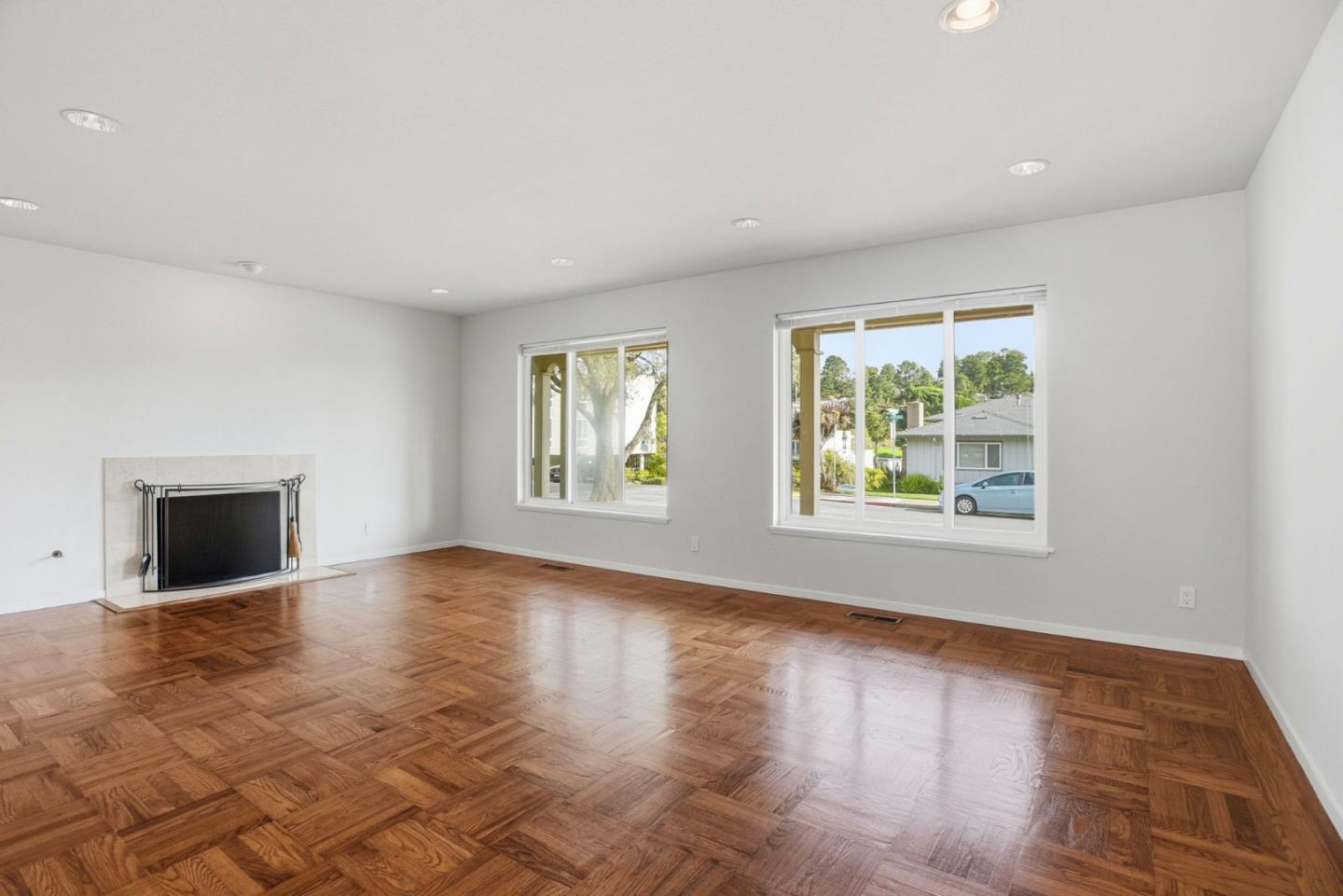 3300 El Sobrante Street