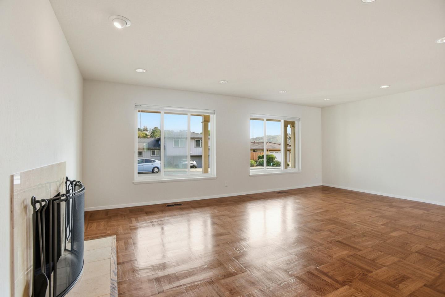 3300 El Sobrante Street