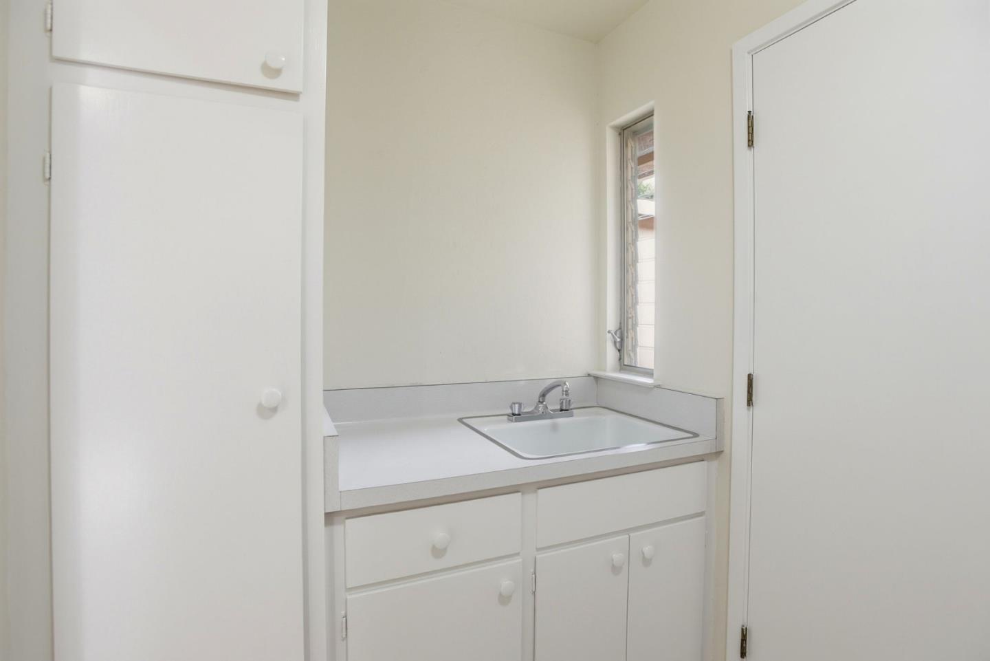 3300 El Sobrante Street