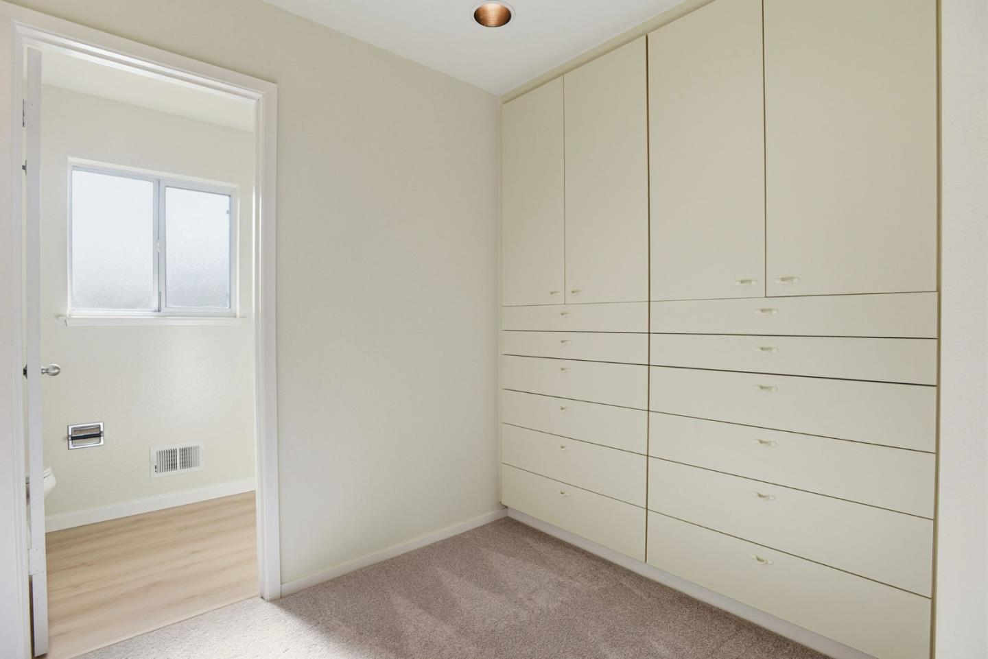 3300 El Sobrante Street