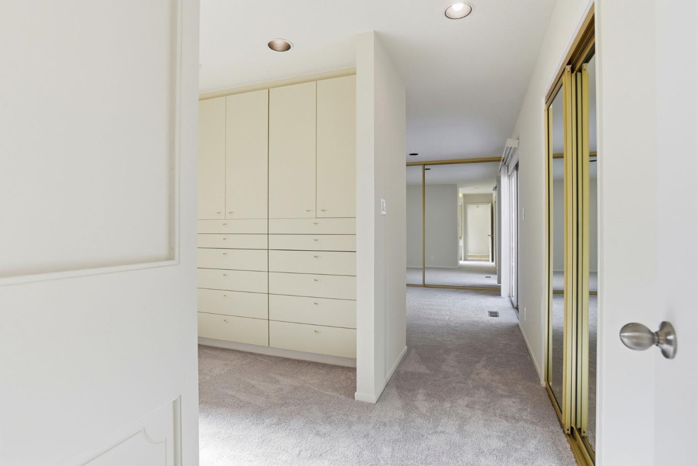 3300 El Sobrante Street