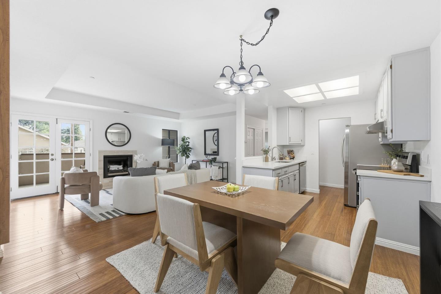 112 Madison Avenue 109