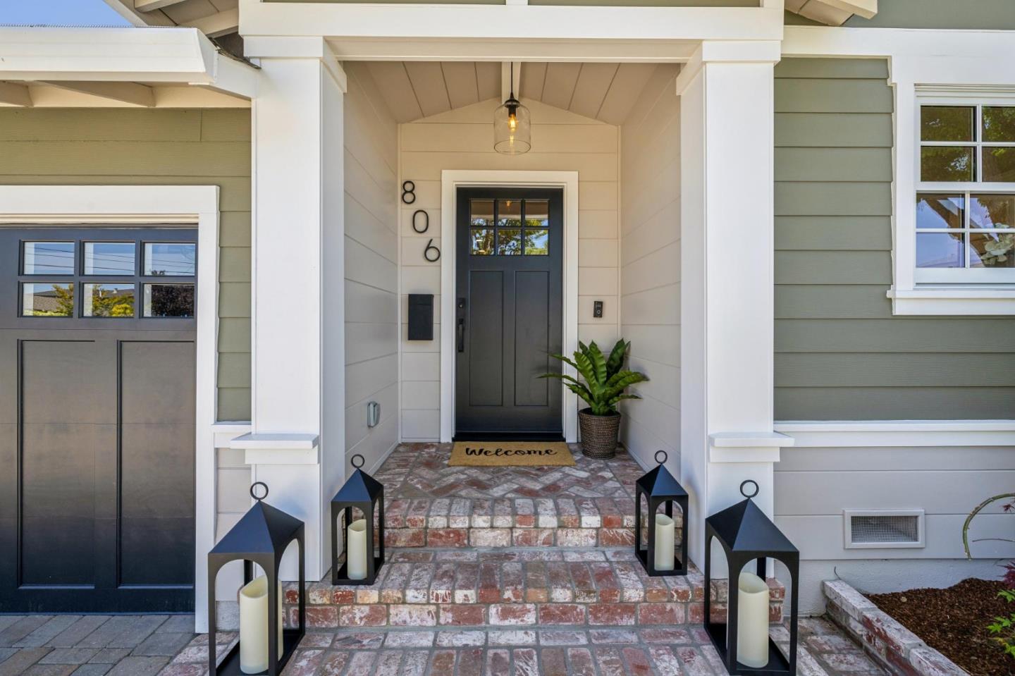806 Fiesta Drive