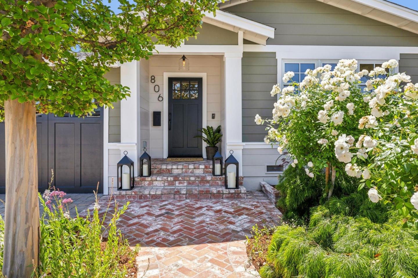 806 Fiesta Drive