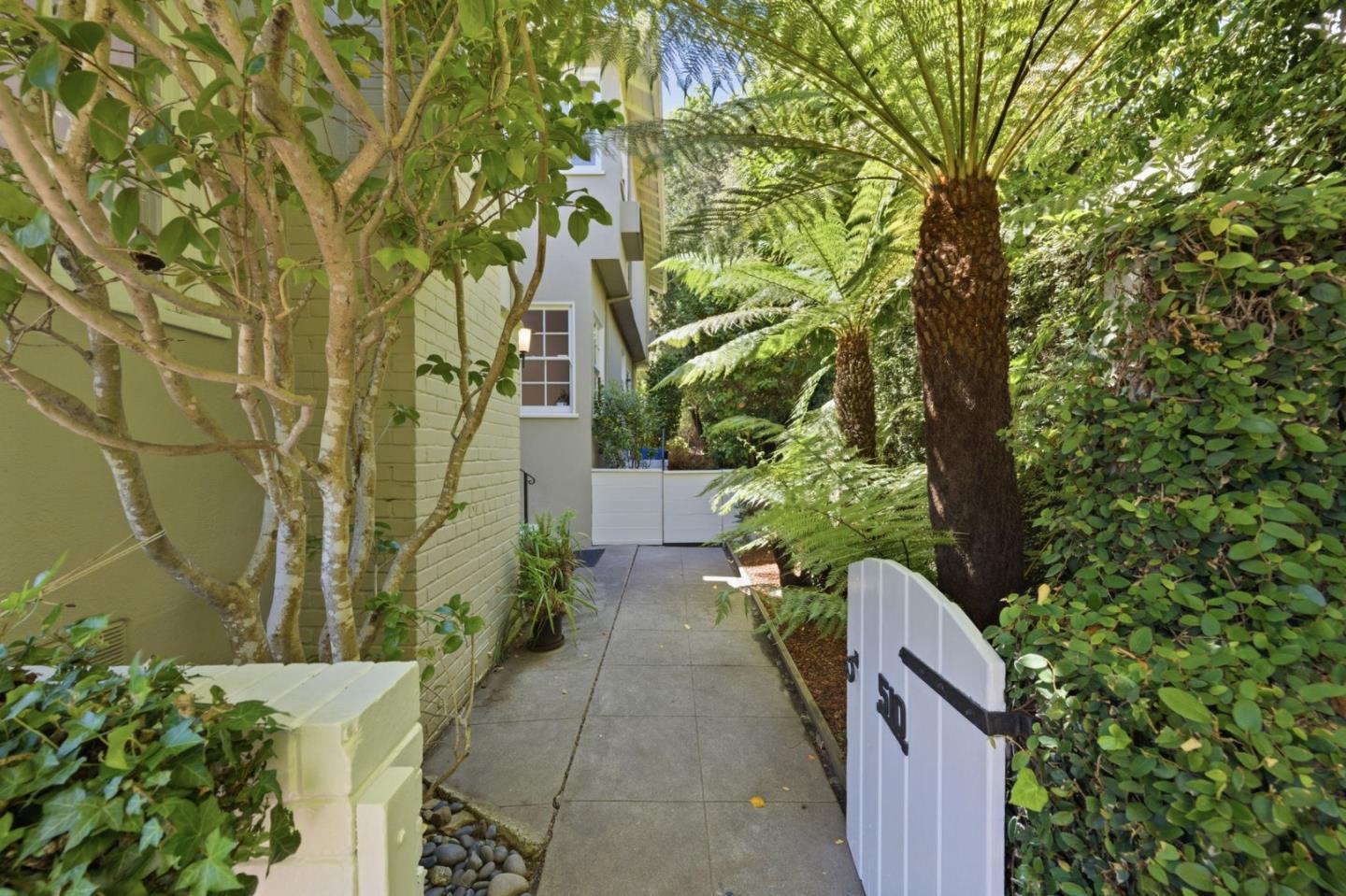 510 Aragon Boulevard