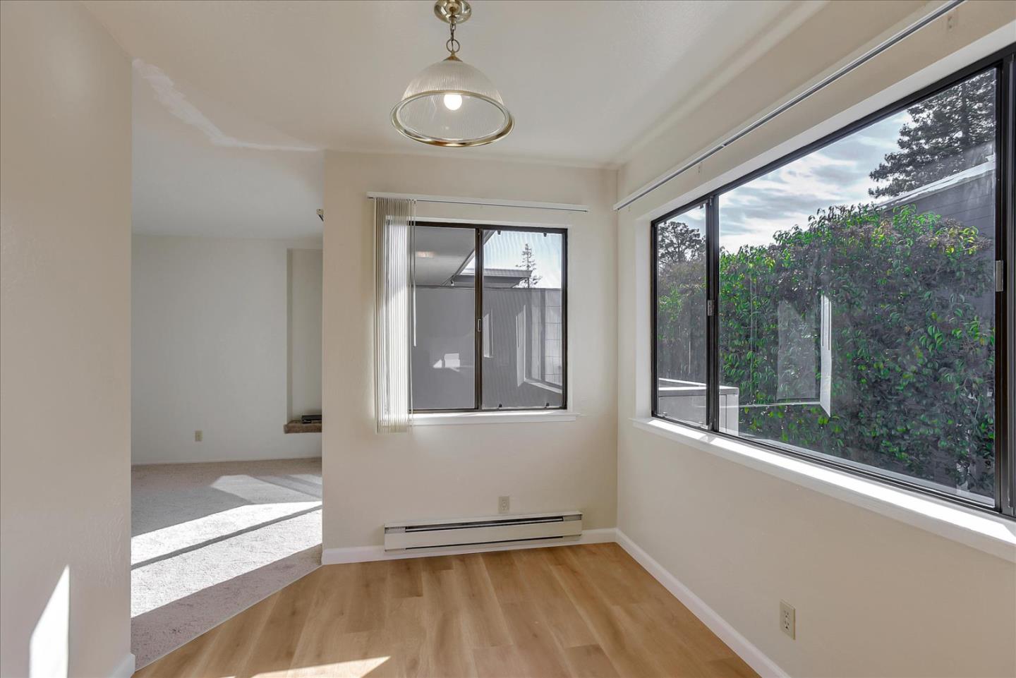 230 Villa Terrace 3
