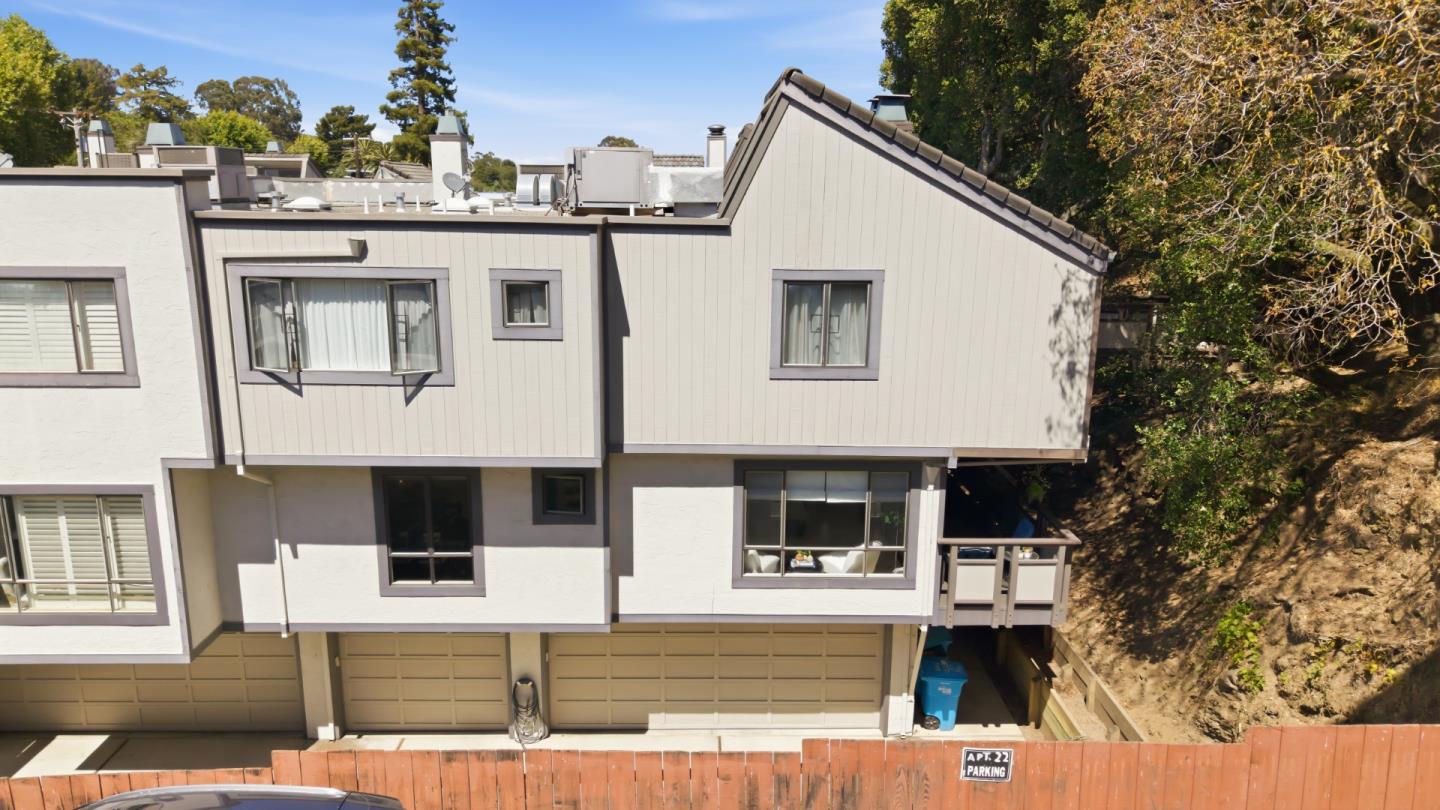 2411 Carlmont DR 107