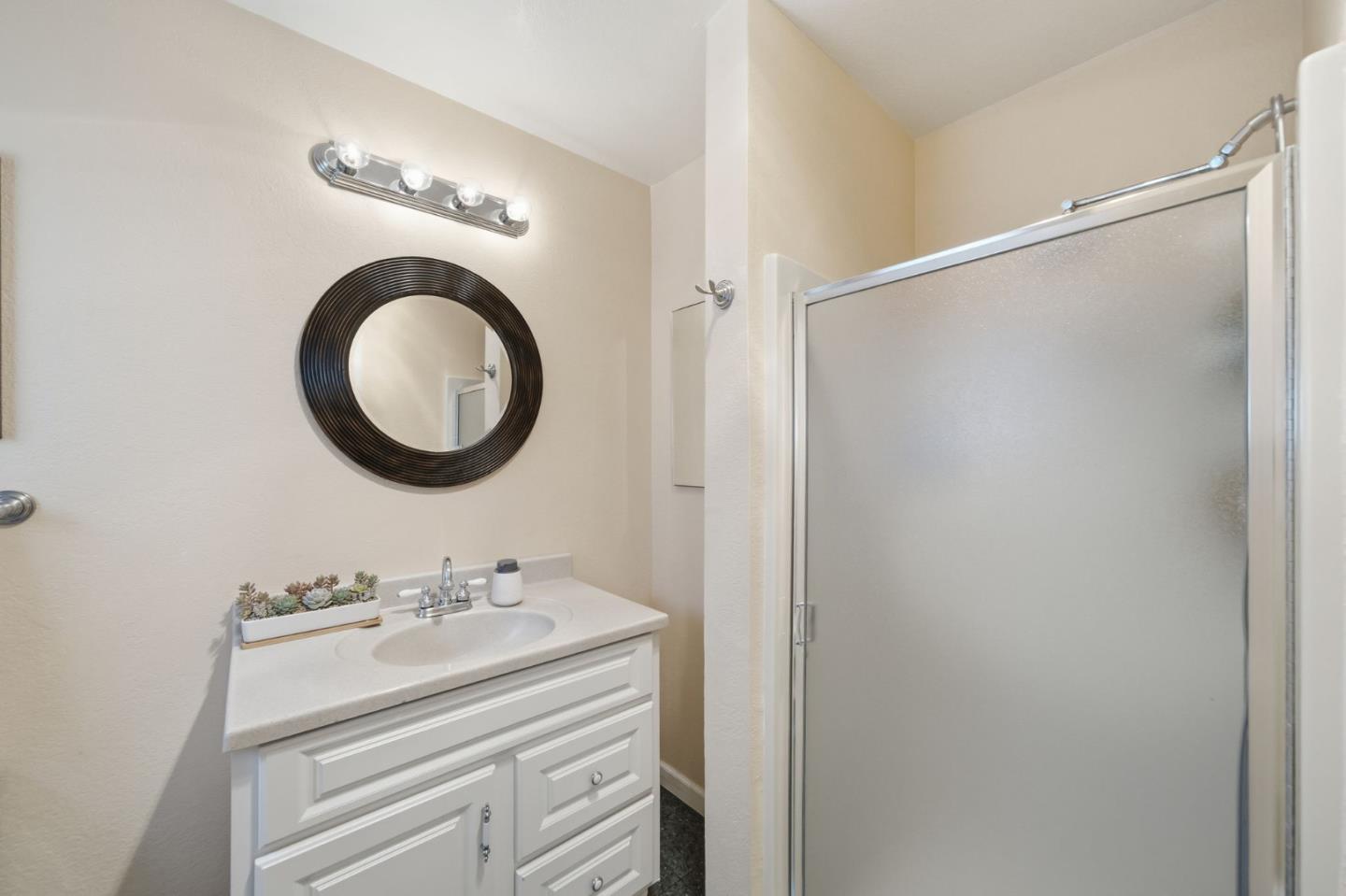 2411 Carlmont DR 107