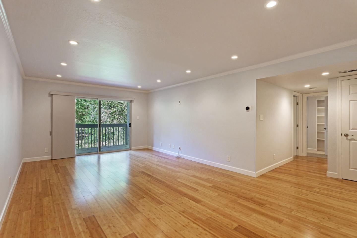 675 Sharon Park DR 223