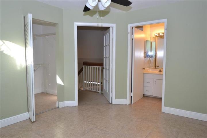 910 Coral Club Drive