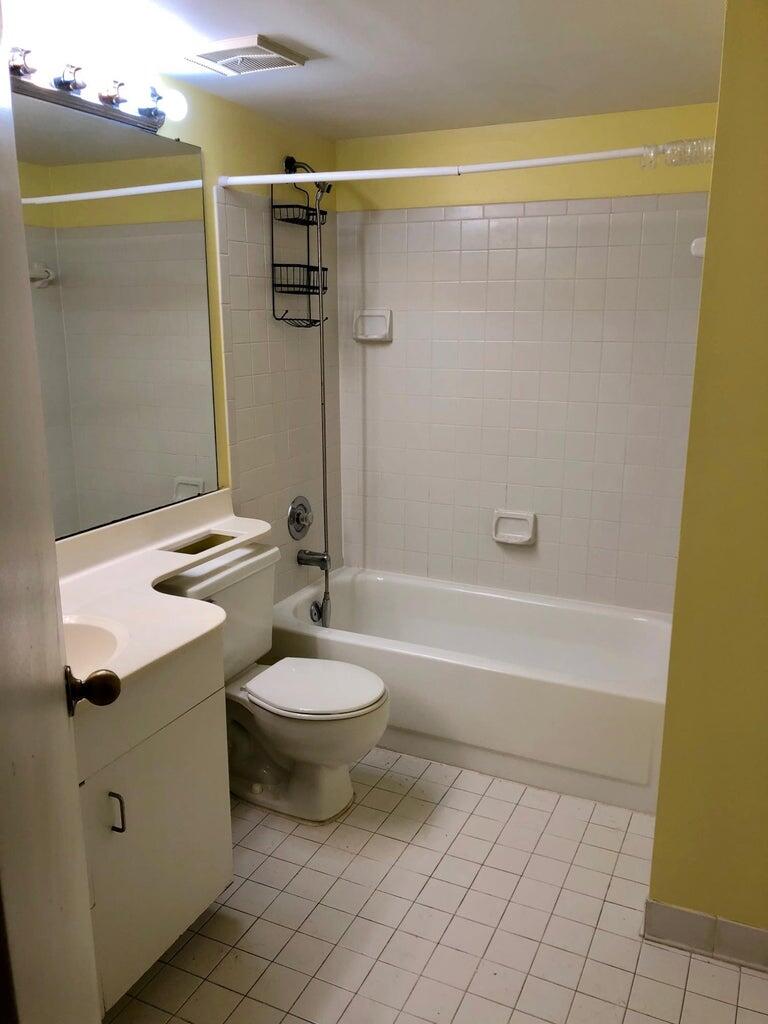 910 Coral Club Drive