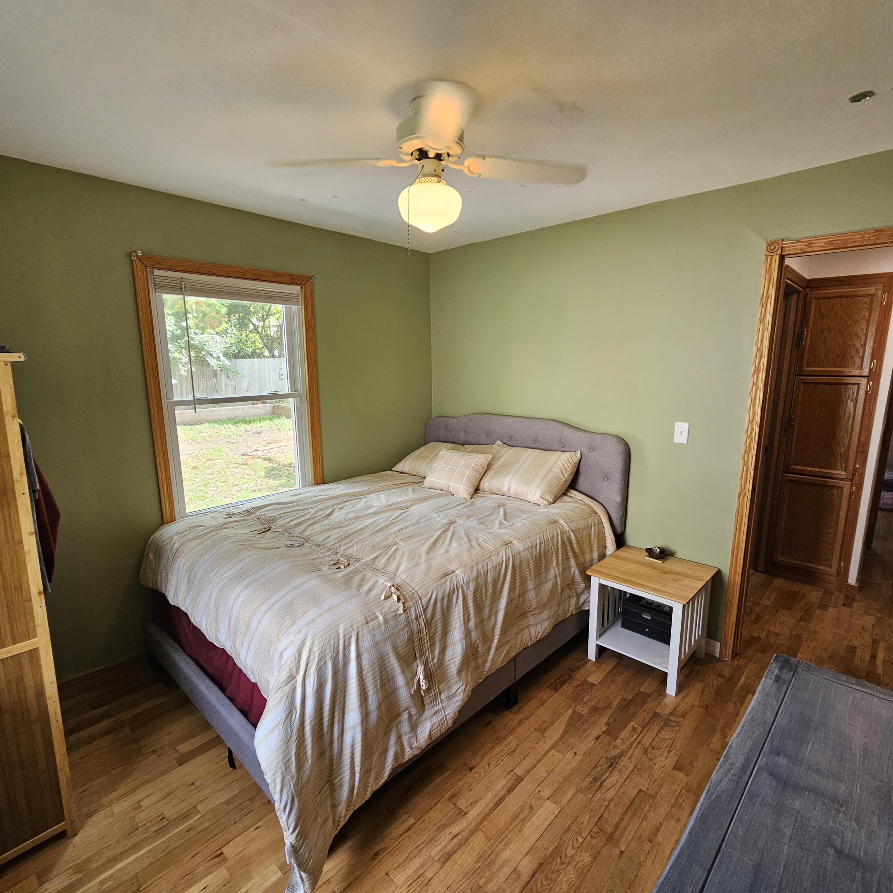 2544 Cherrywood Court SW