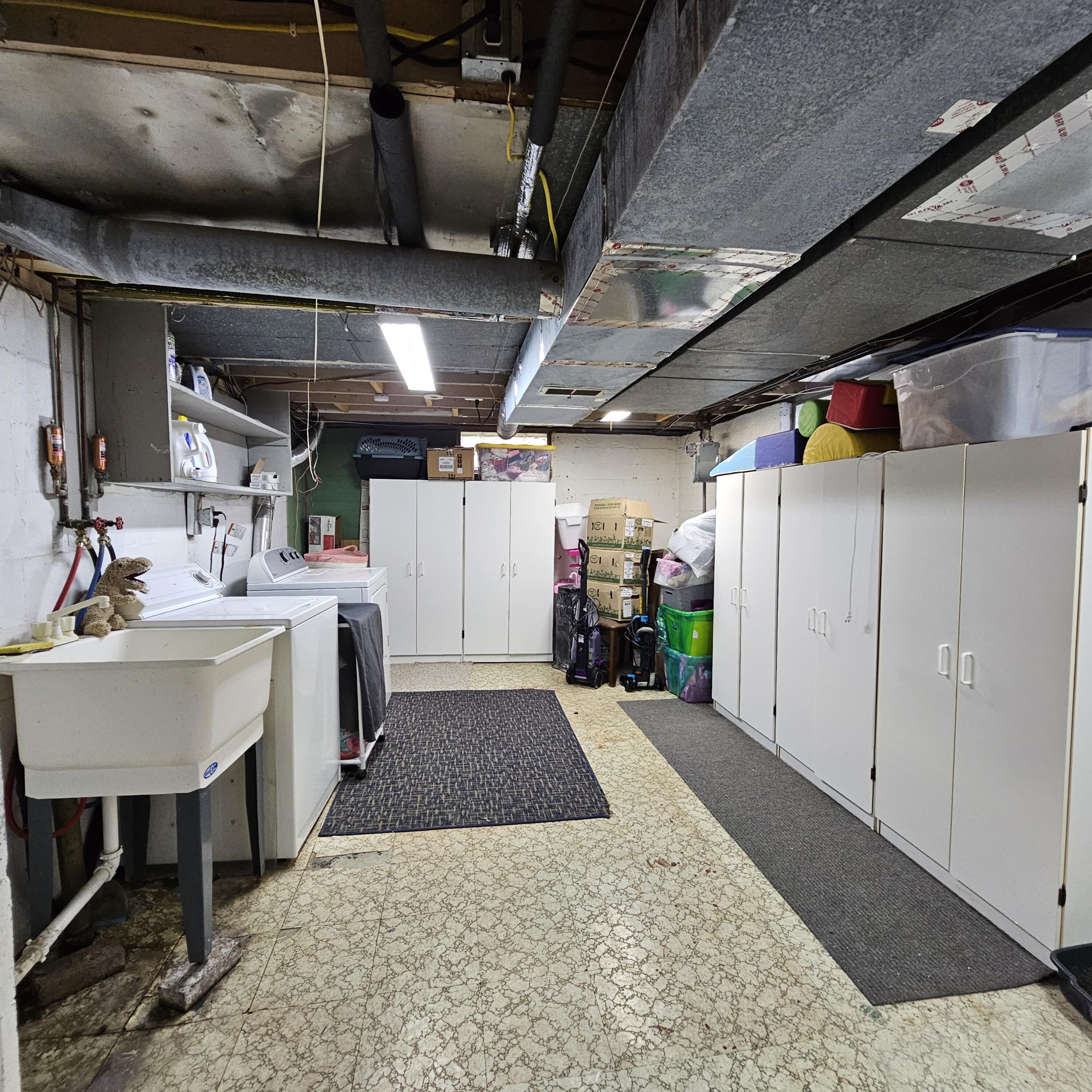 2544 Cherrywood Court SW