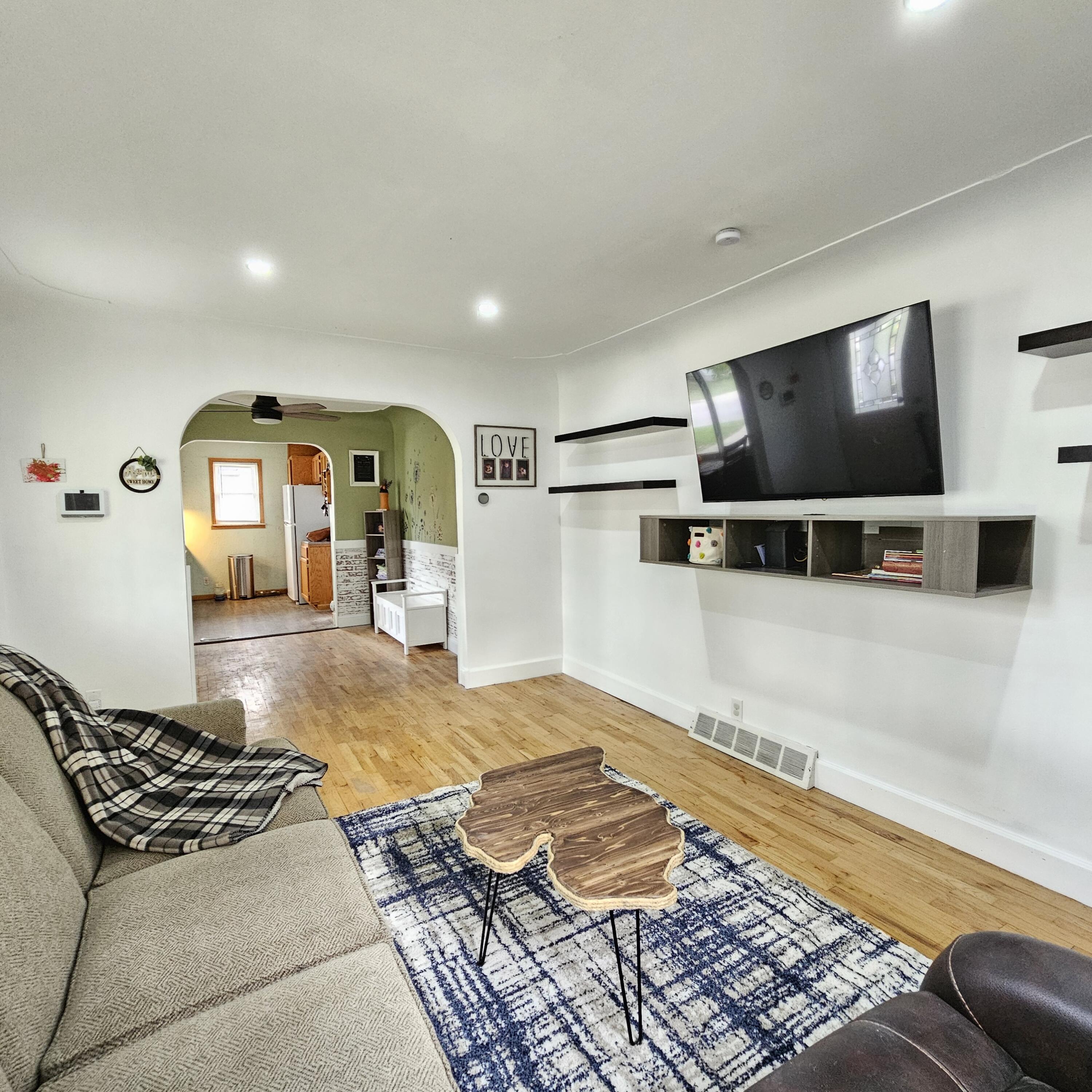 2544 Cherrywood Court SW