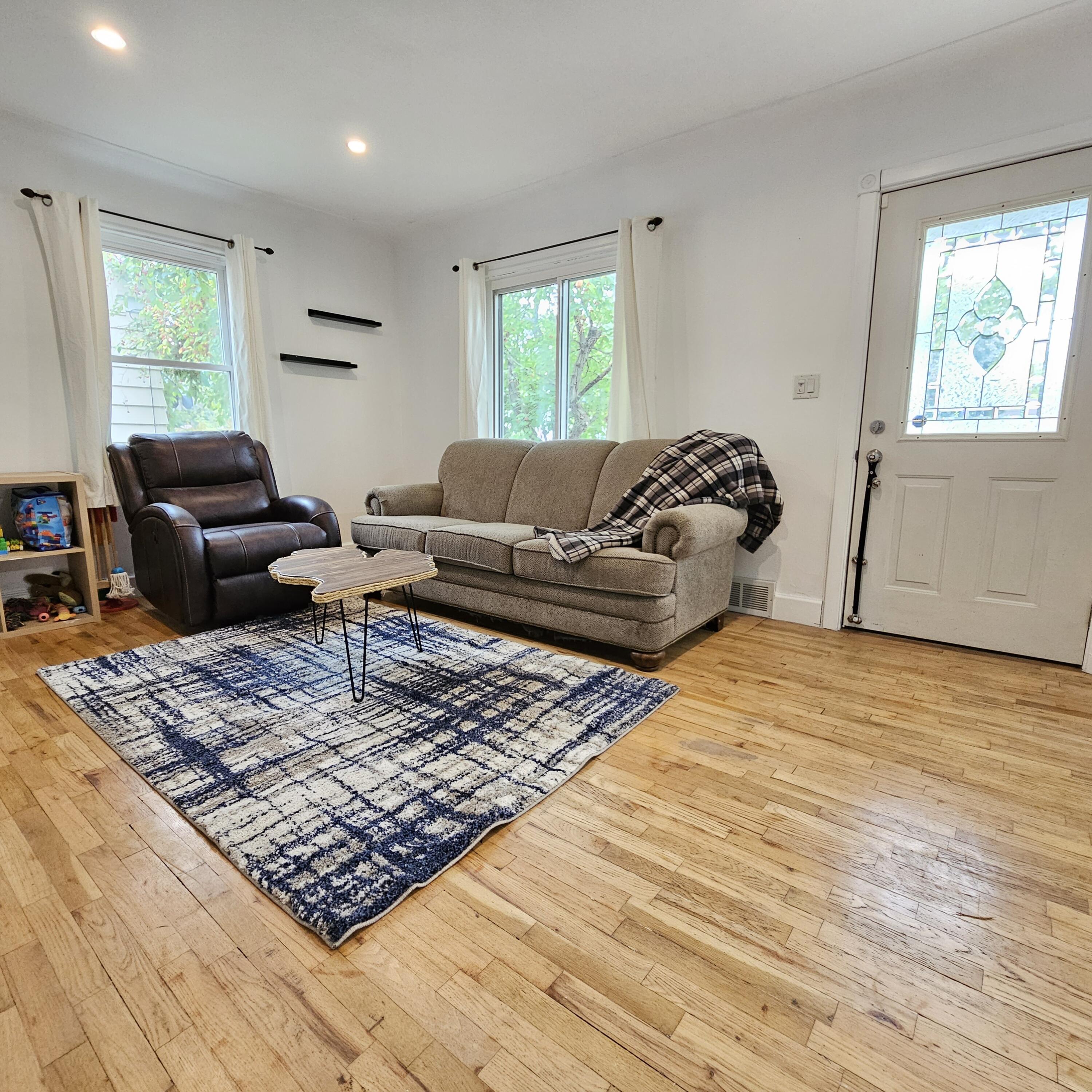 2544 Cherrywood Court SW