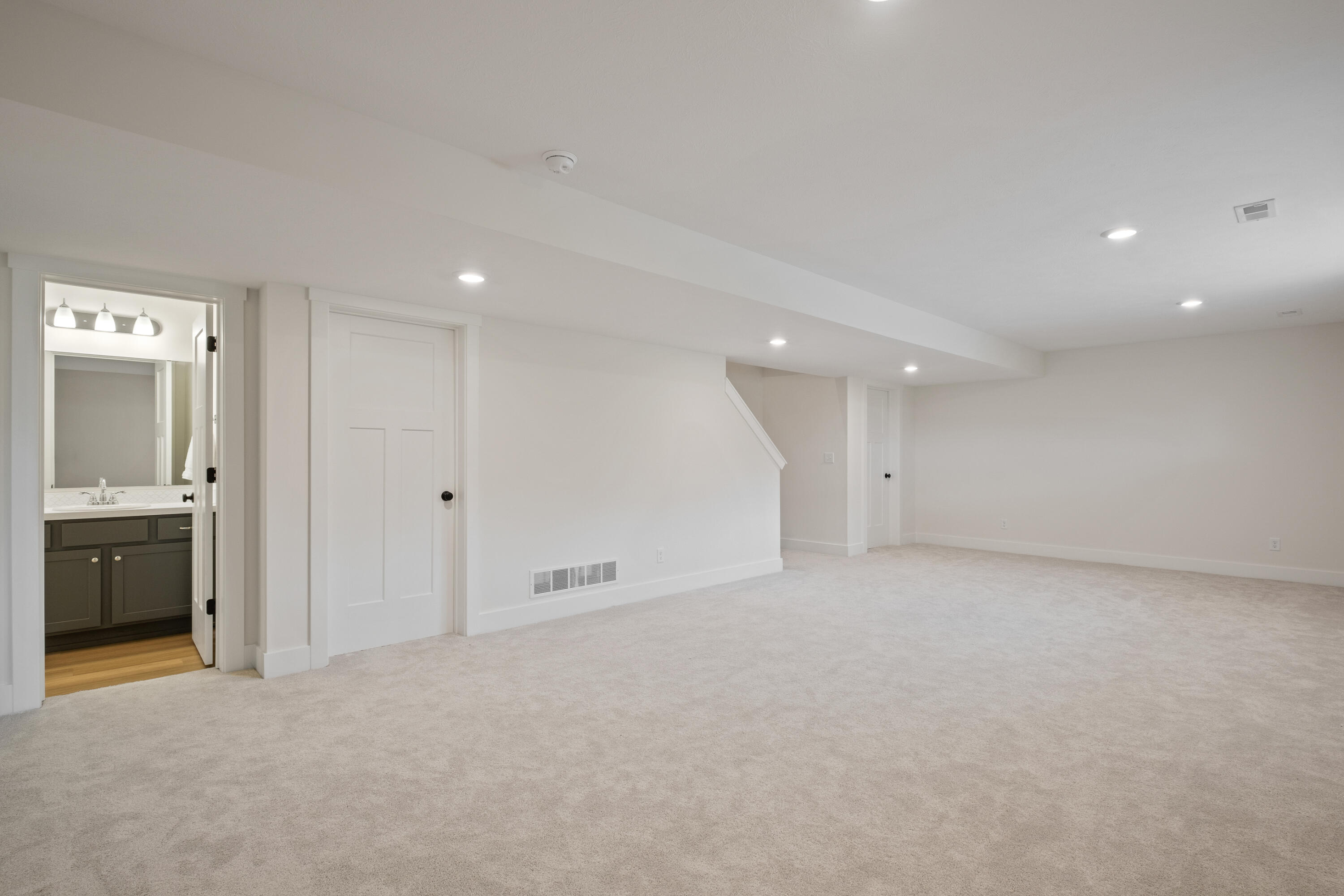 1866 Round Barn Drive