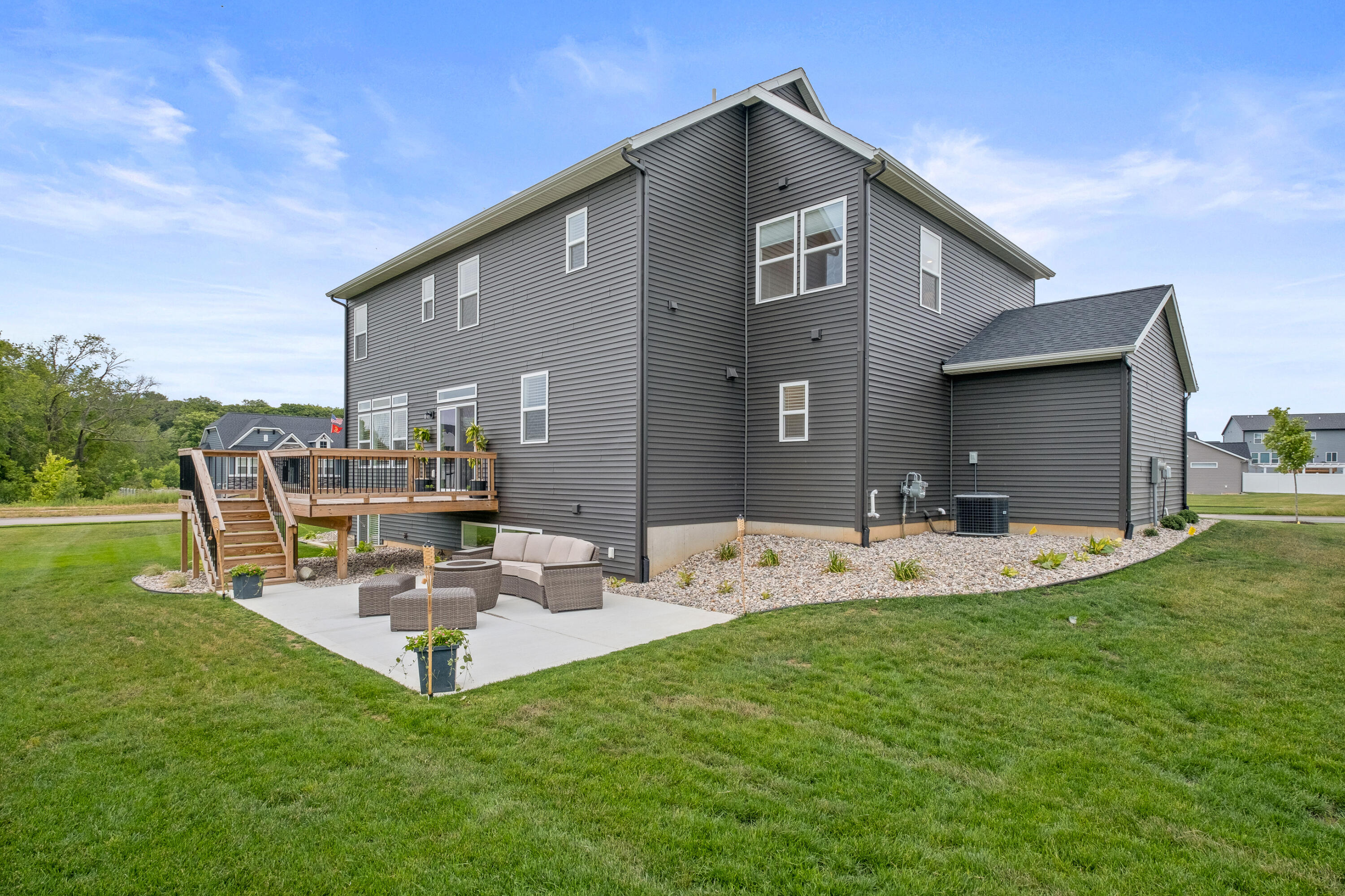 1866 Round Barn Drive