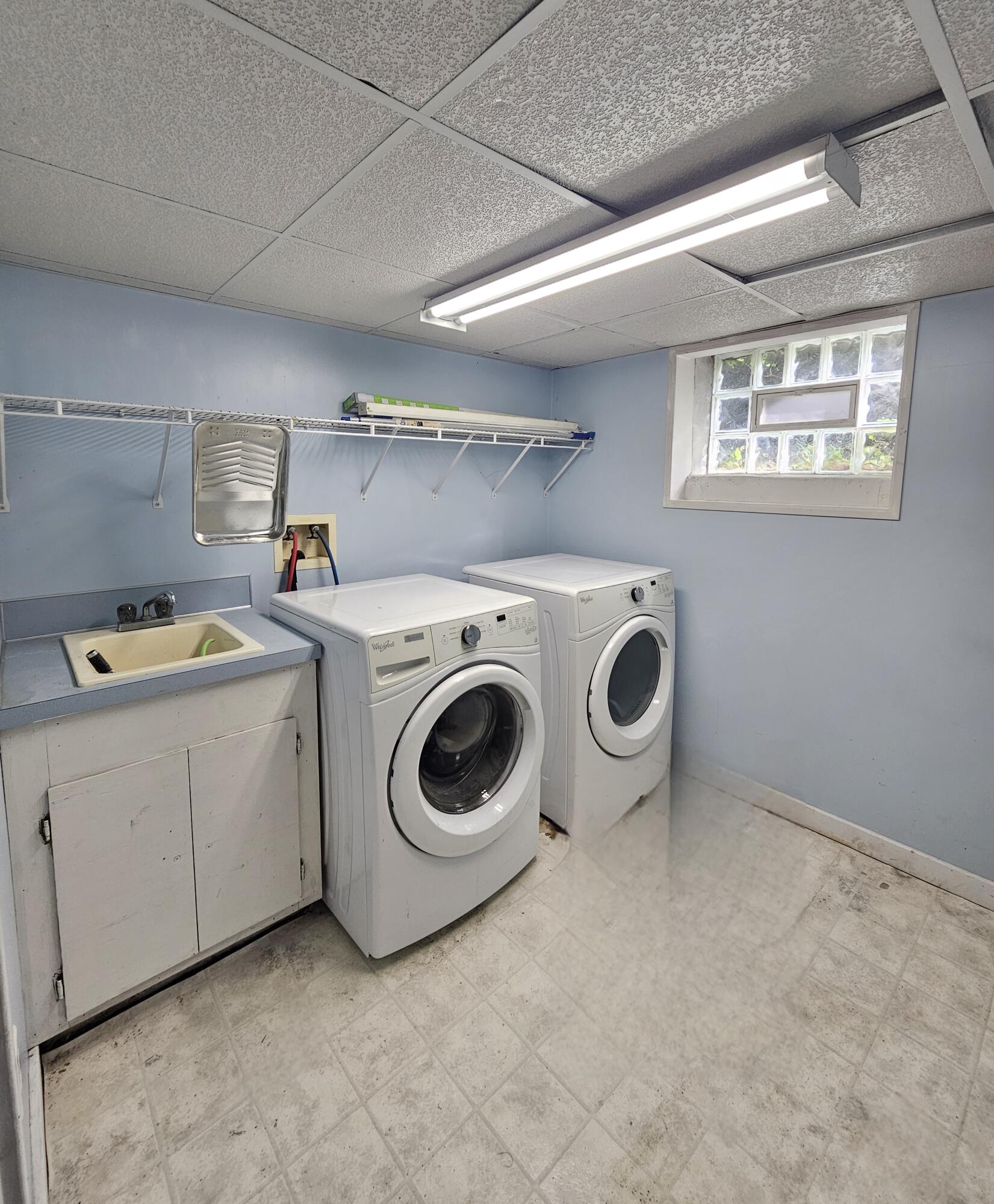 861 Aberdeen Street NE