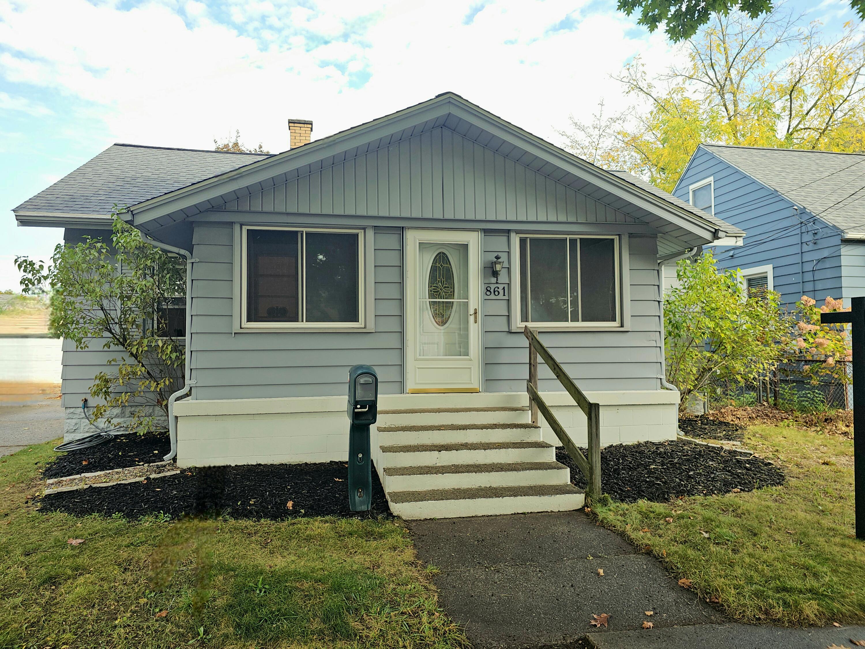 861 Aberdeen Street NE