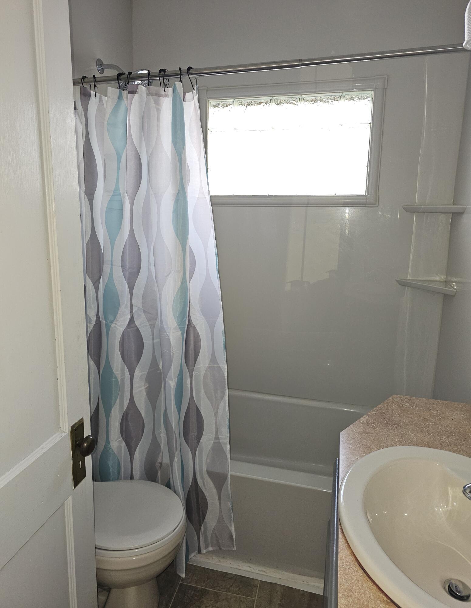 861 Aberdeen Street NE