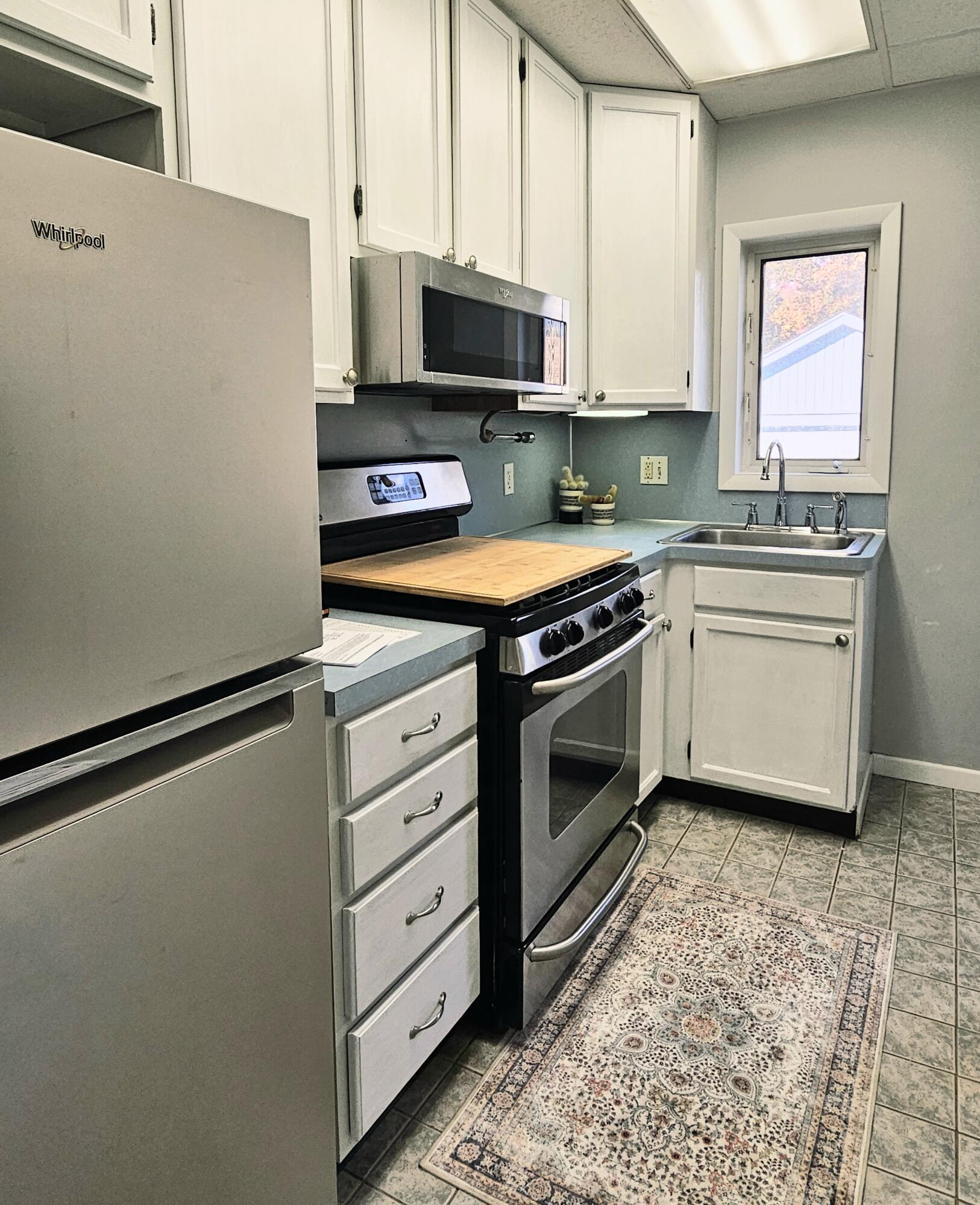 861 Aberdeen Street NE