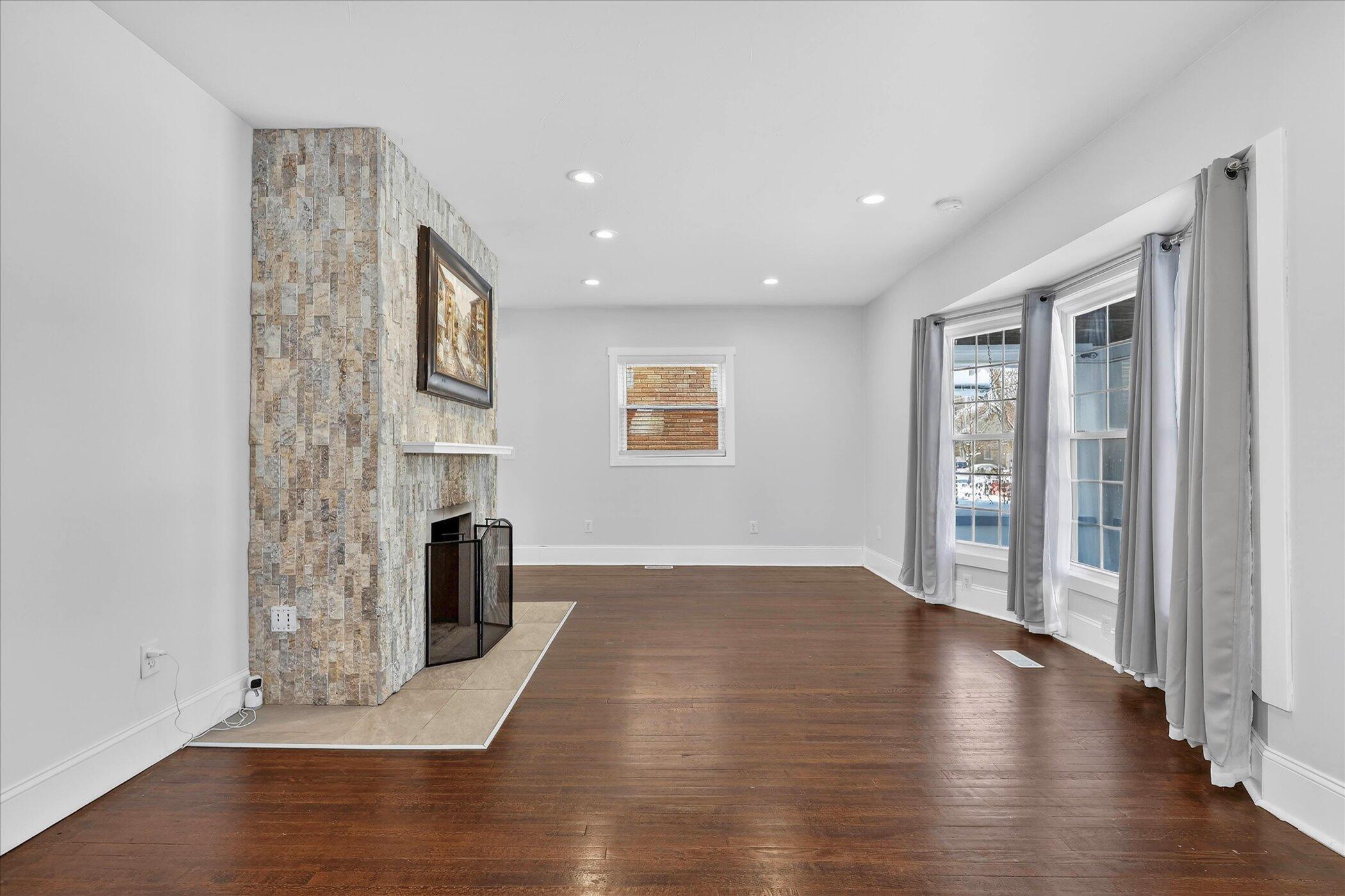 1234 Prospect Avenue SE