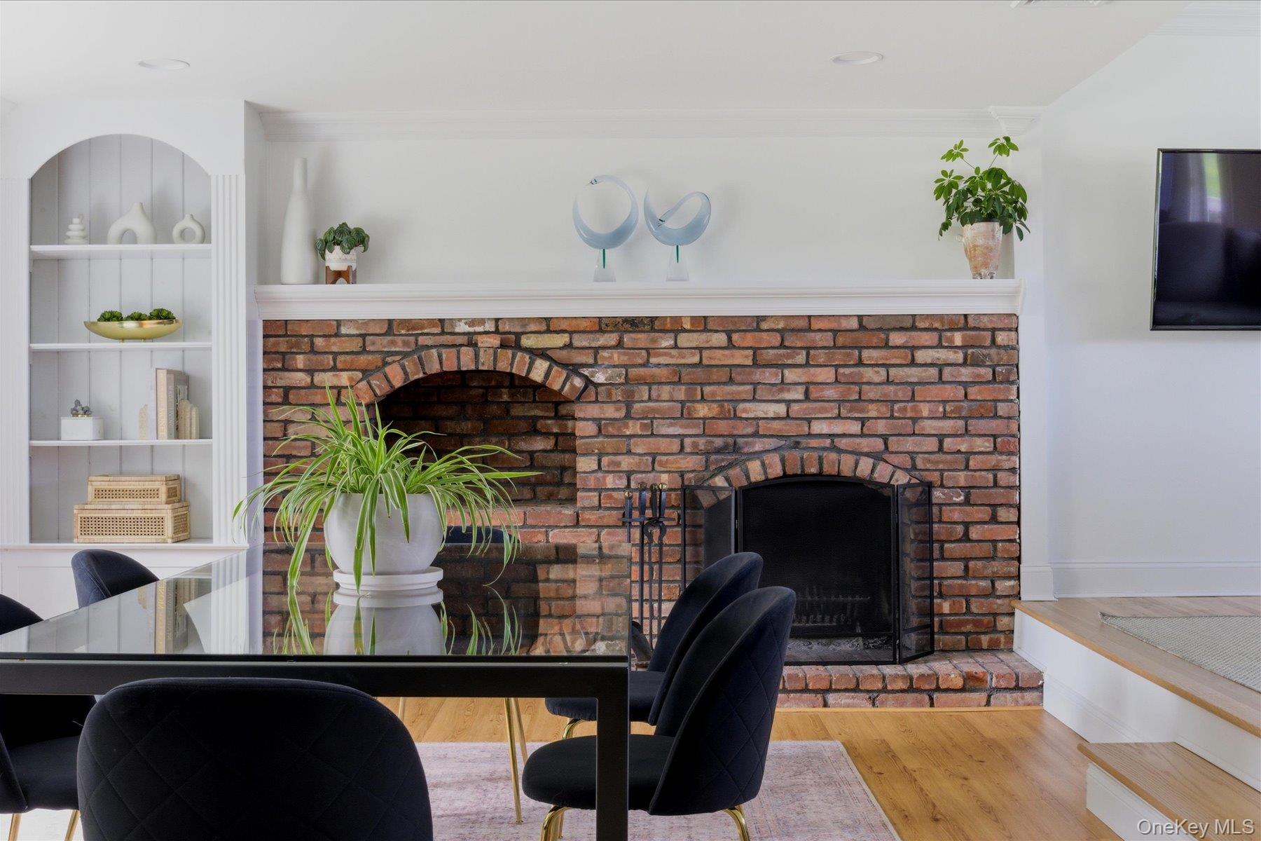 19 Foothill Lane