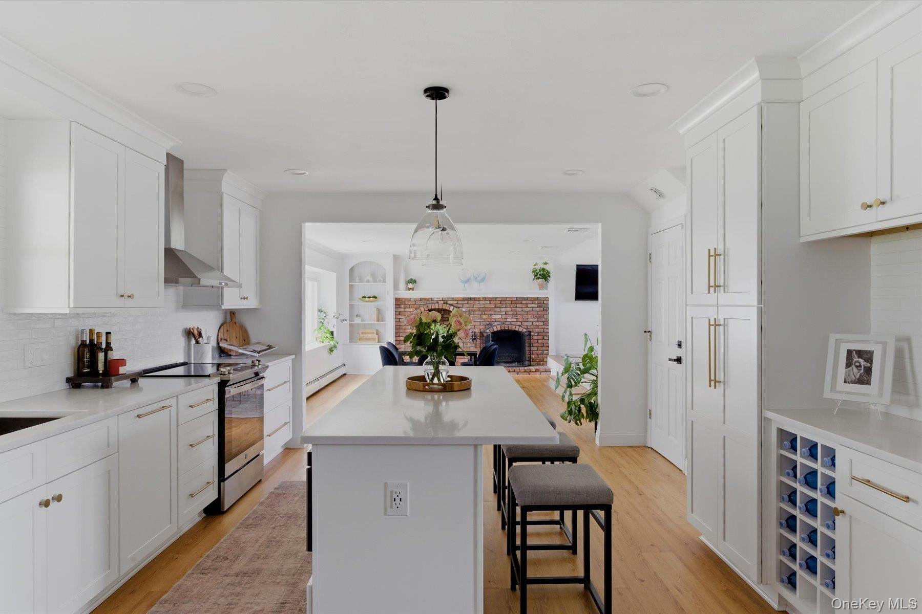 19 Foothill Lane