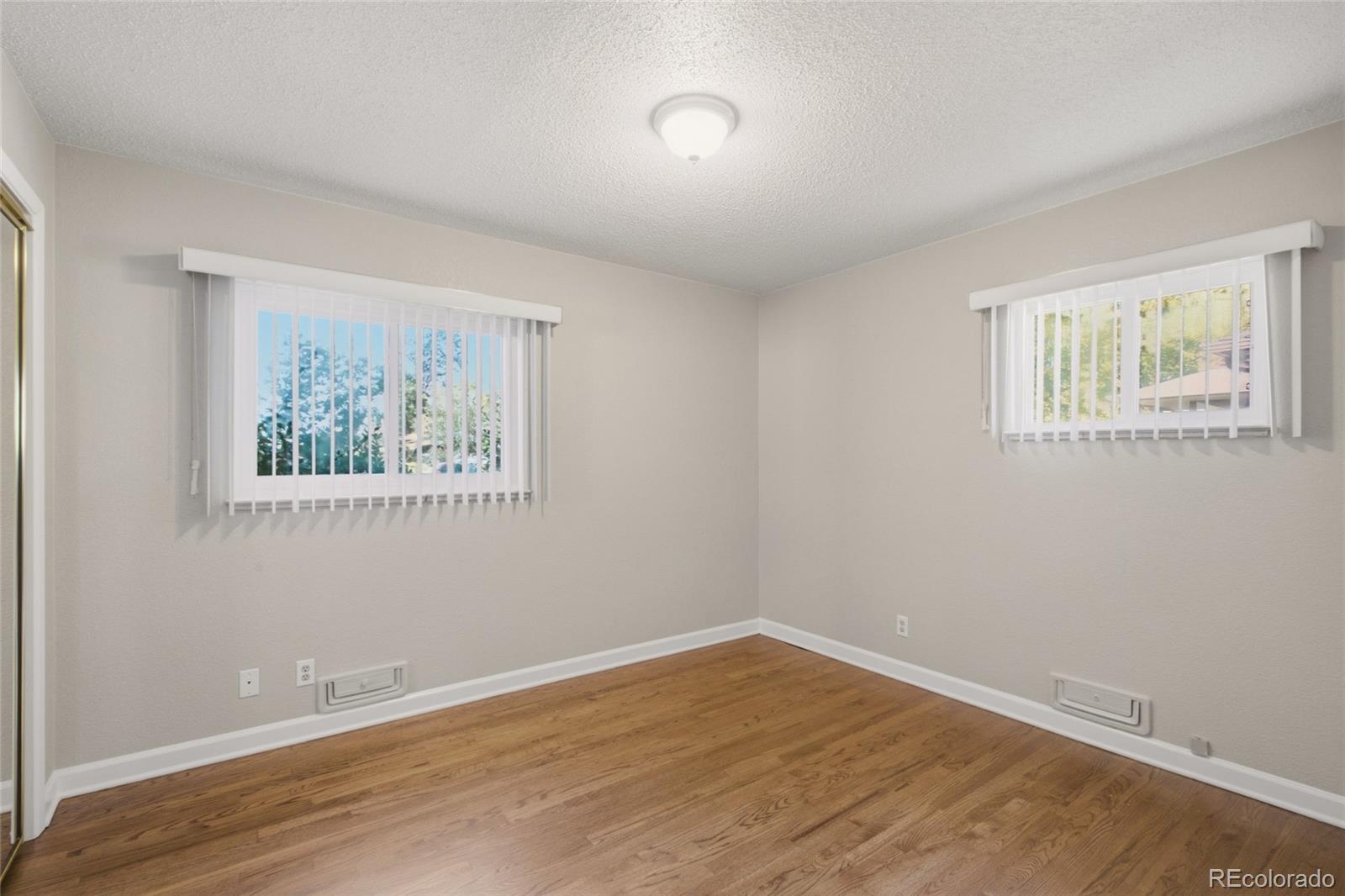 2300 Bell Court
