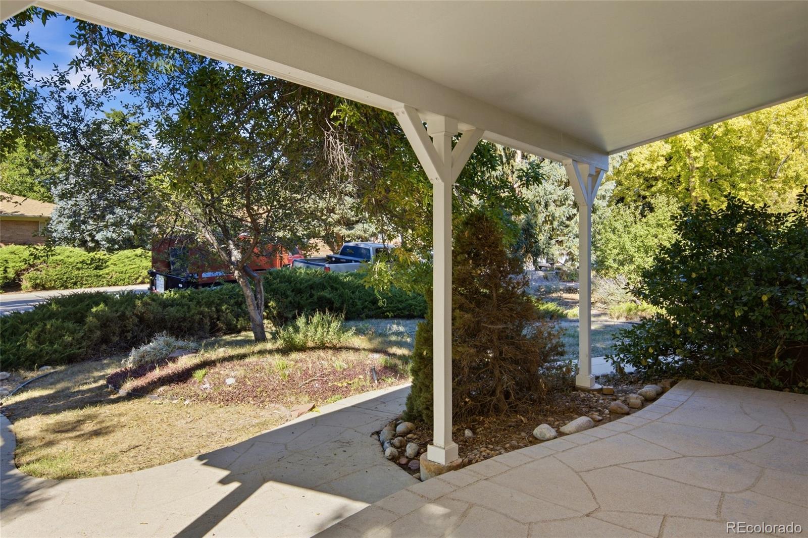 2300 Bell Court